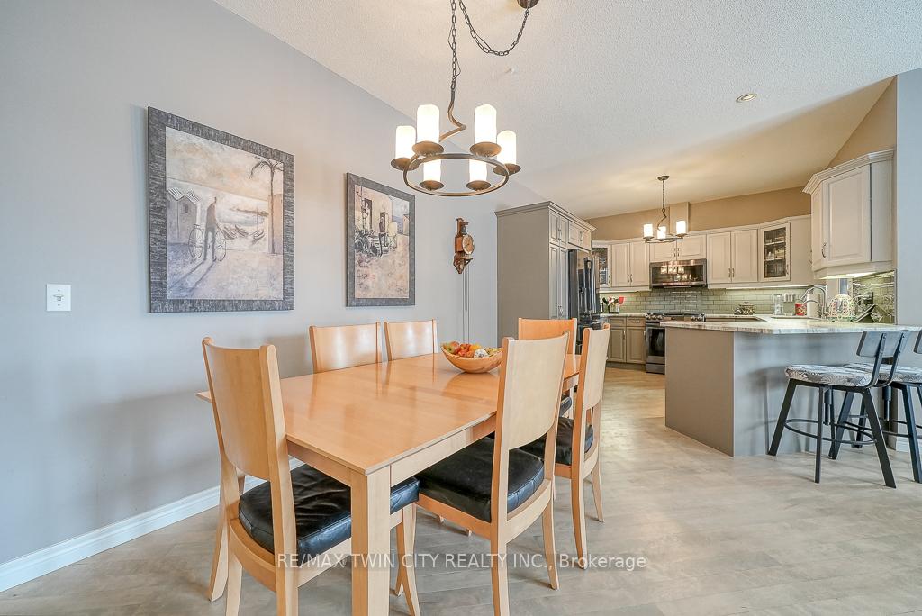 Photo 6 of Unit 30, 360 Erbsville Road, Waterloo — HOMEH