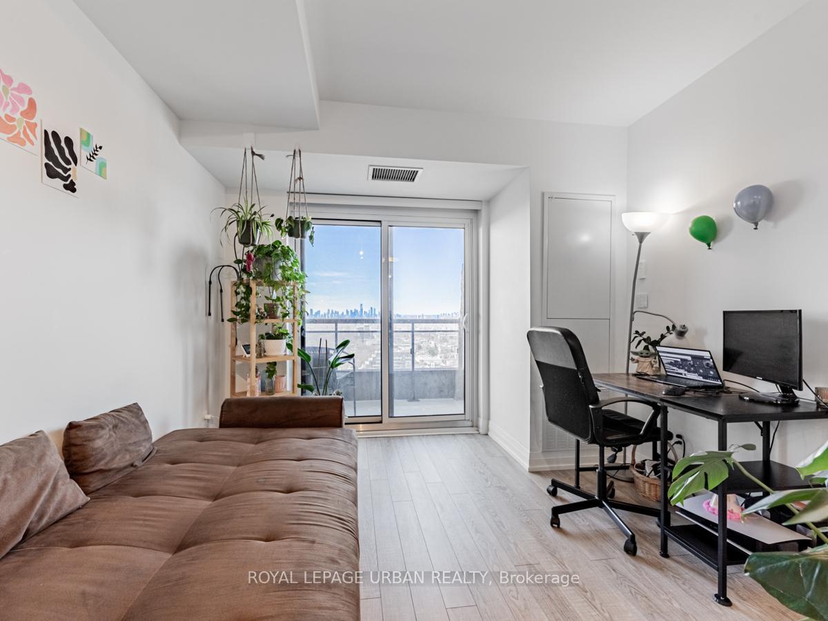 Photo 7 of Unit 2311, 286 Main Street, Toronto, East End-Danforth — HOMEH