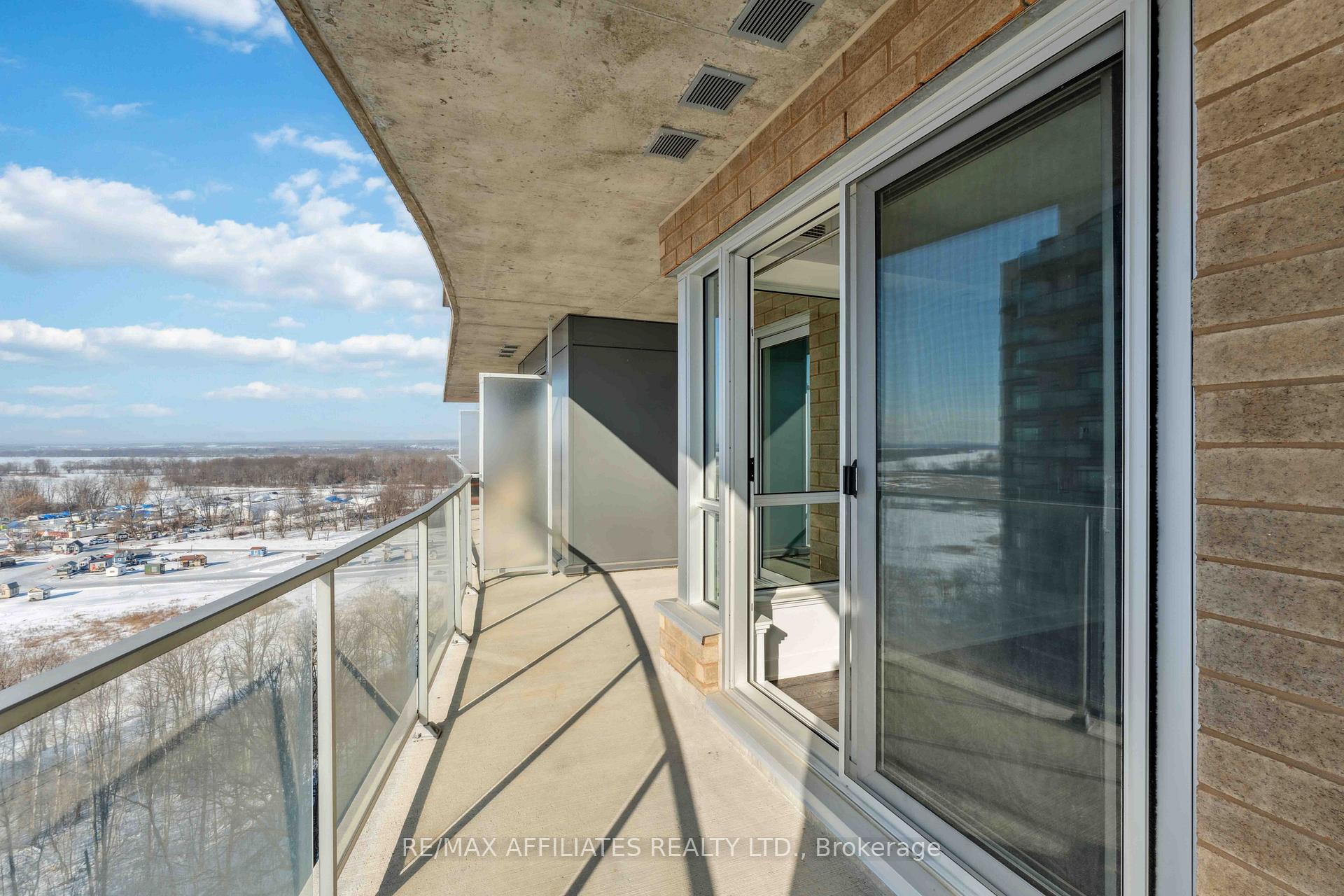 Photo 4 of Unit 1103, 200 Inlet Park, Ottawa, Chatelaine Village — HOMEH
