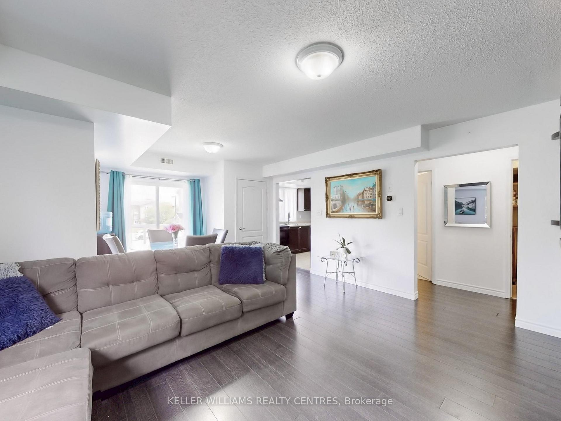 Photo 6 of Unit 7, 133 Sydenham Wells, Barrie, Georgian Drive — HOMEH