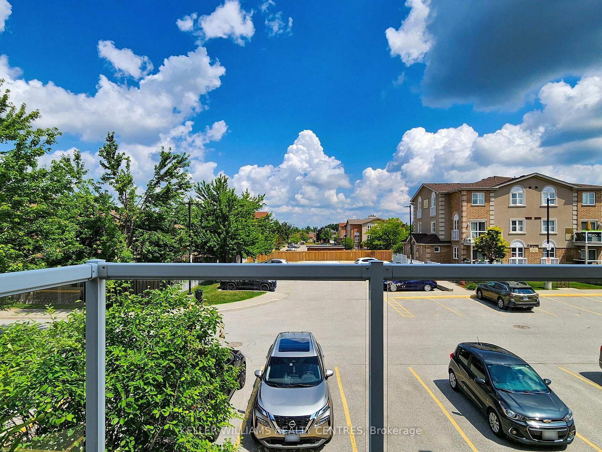 Photo 18 of Unit 7, 133 Sydenham Wells, Barrie, Georgian Drive — HOMEH