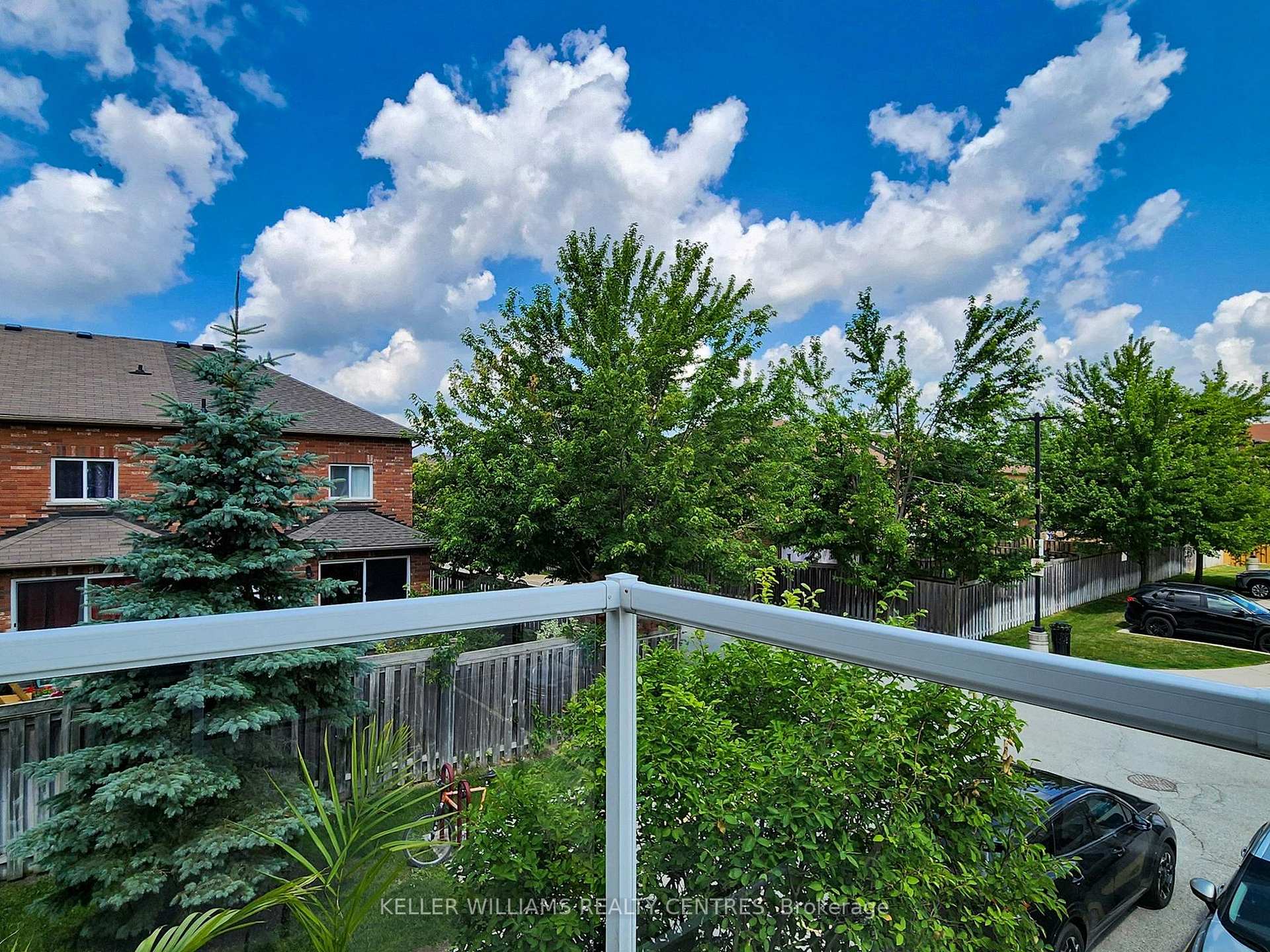 Photo 19 of Unit 7, 133 Sydenham Wells, Barrie, Georgian Drive — HOMEH