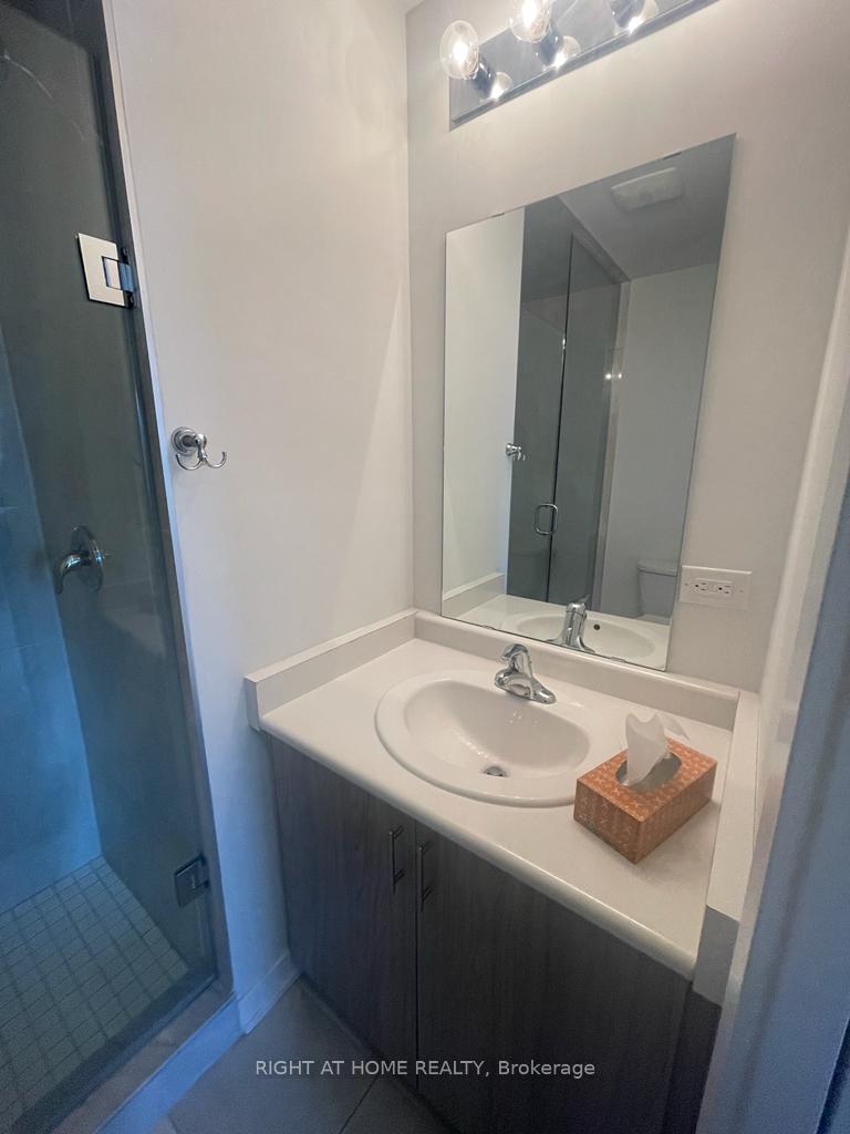 Photo 13 of Unit 46, 48 Markle Crescent, Hamilton, Ancaster — HOMEH