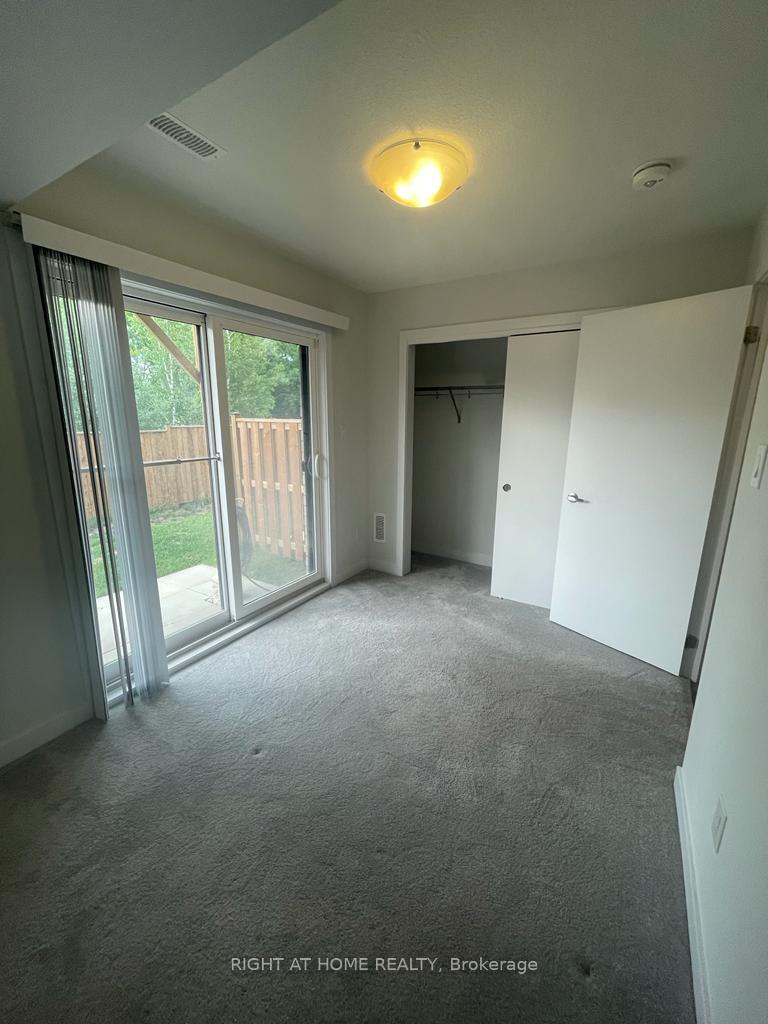 Photo 19 of Unit 46, 48 Markle Crescent, Hamilton, Ancaster — HOMEH