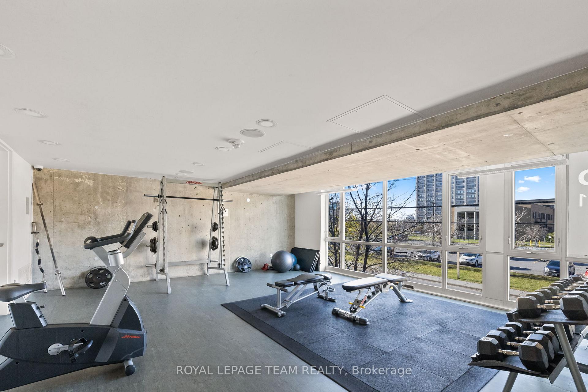 Photo 14 of Unit 1408, 201 Parkdale Avenue, Ottawa, Mechanicsville — HOMEH