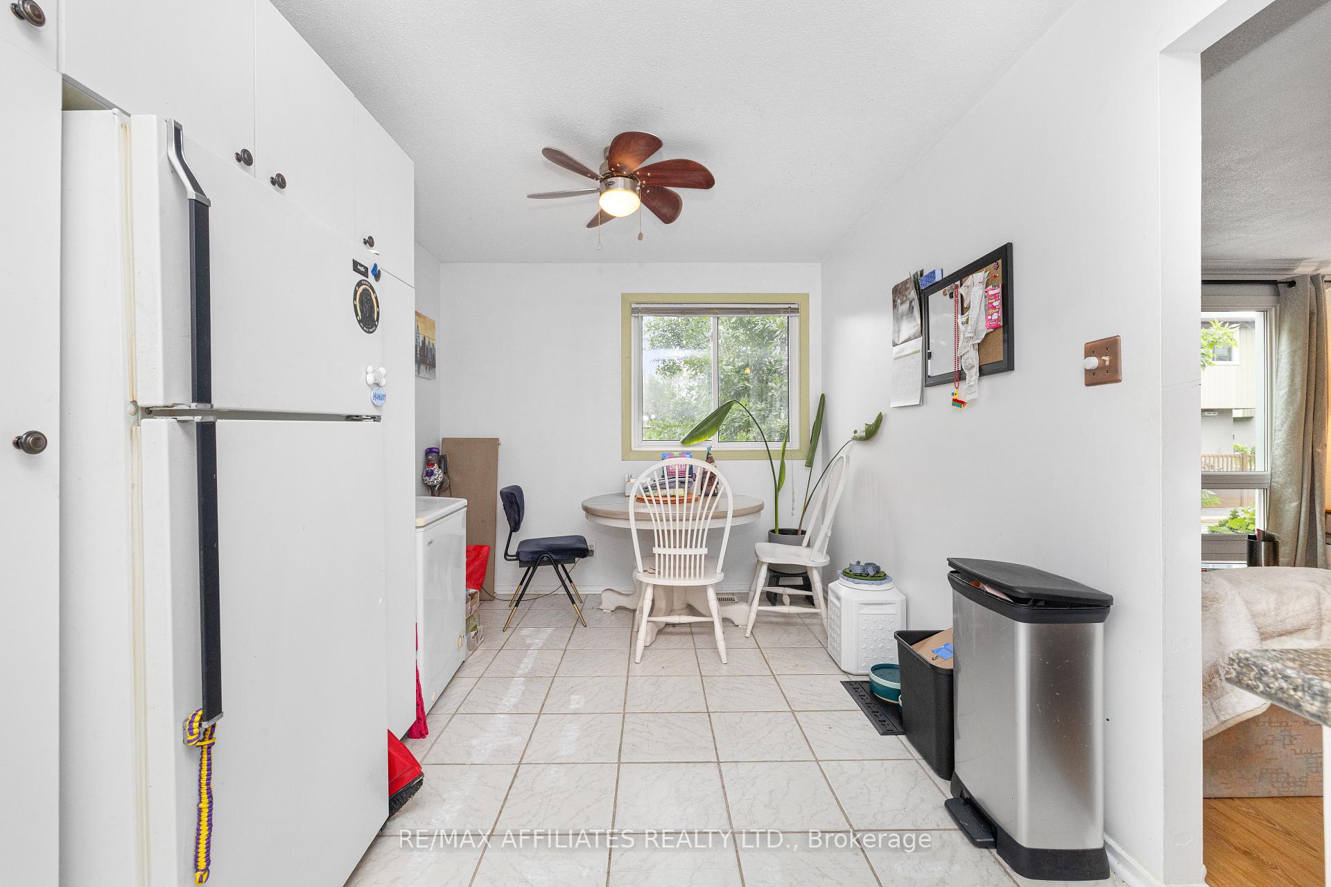 Photo 11 of 306 Woodfield Drive, Ottawa, Tanglewood — HOMEH