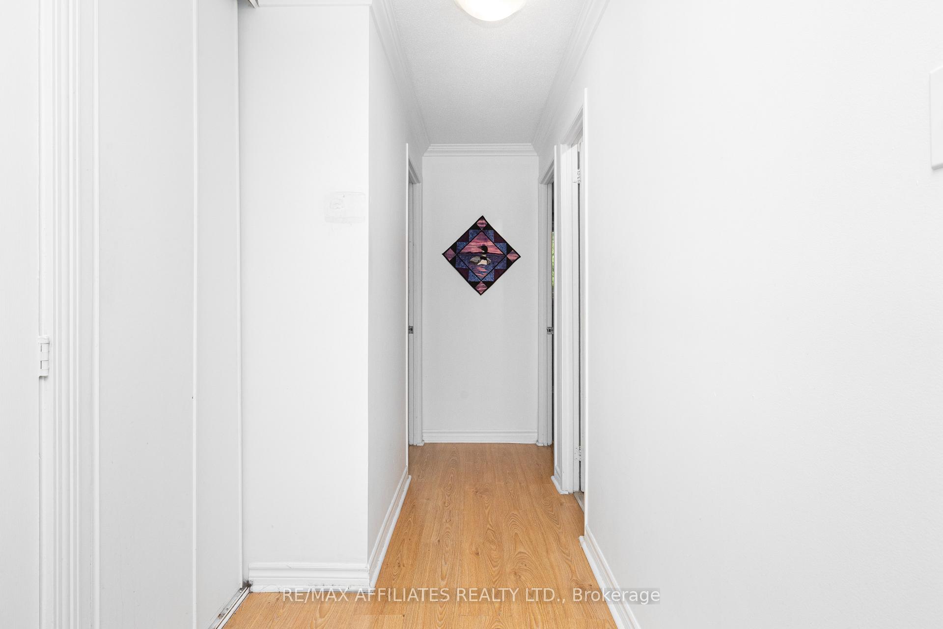 Photo 19 of 306 Woodfield Drive, Ottawa, Tanglewood — HOMEH