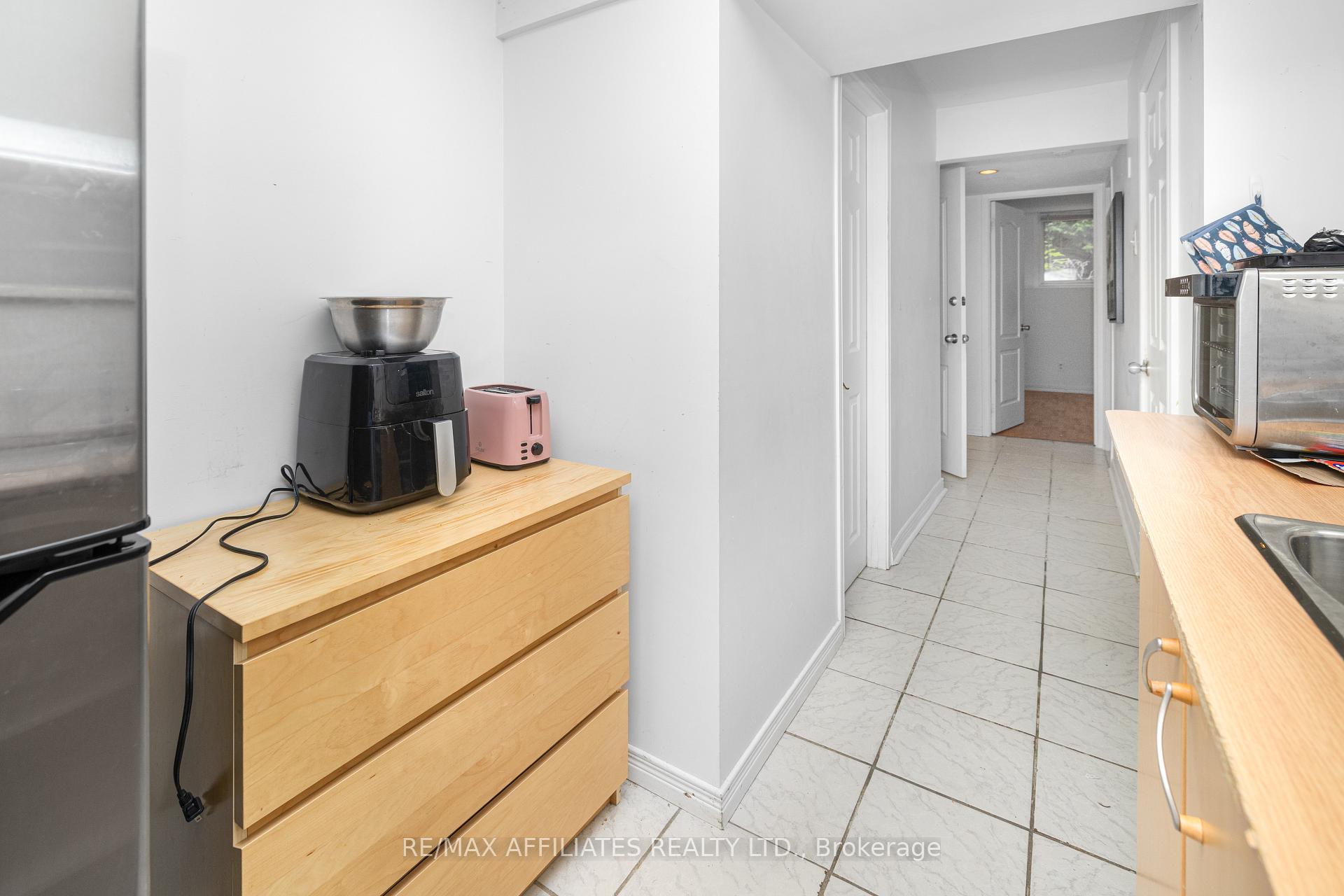 Photo 36 of 306 Woodfield Drive, Ottawa, Tanglewood — HOMEH