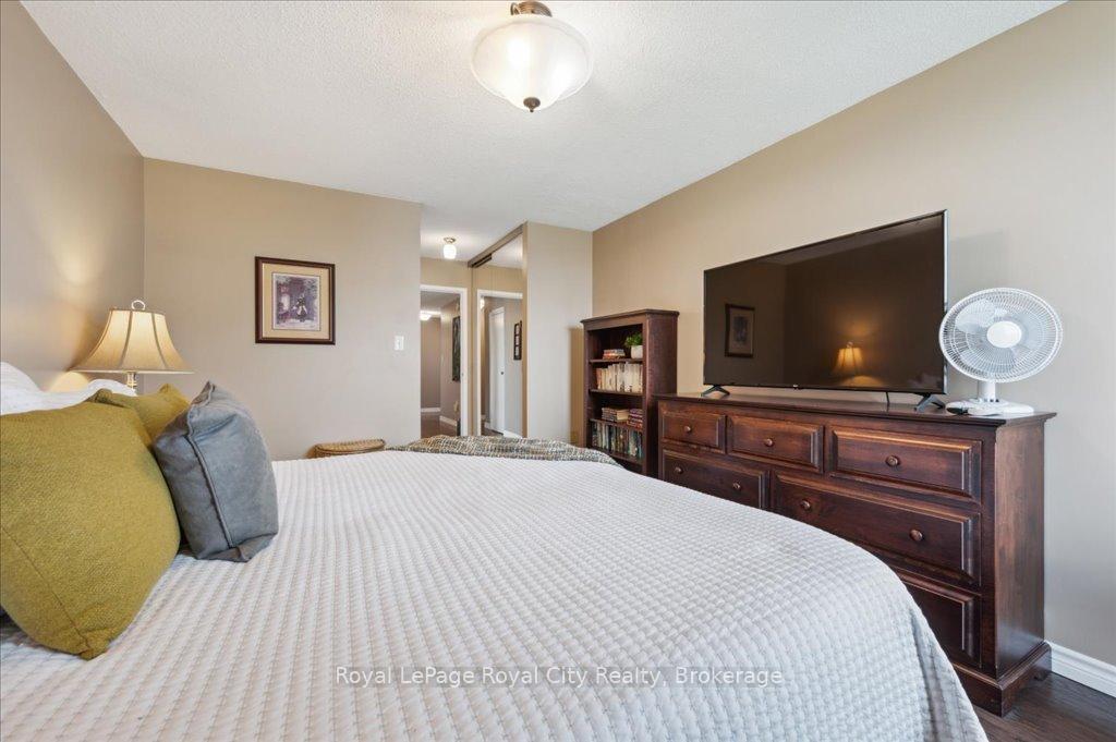 Photo 24 of Unit 311, 19 Woodlawn Road E, Guelph, Riverside Park — HOMEH