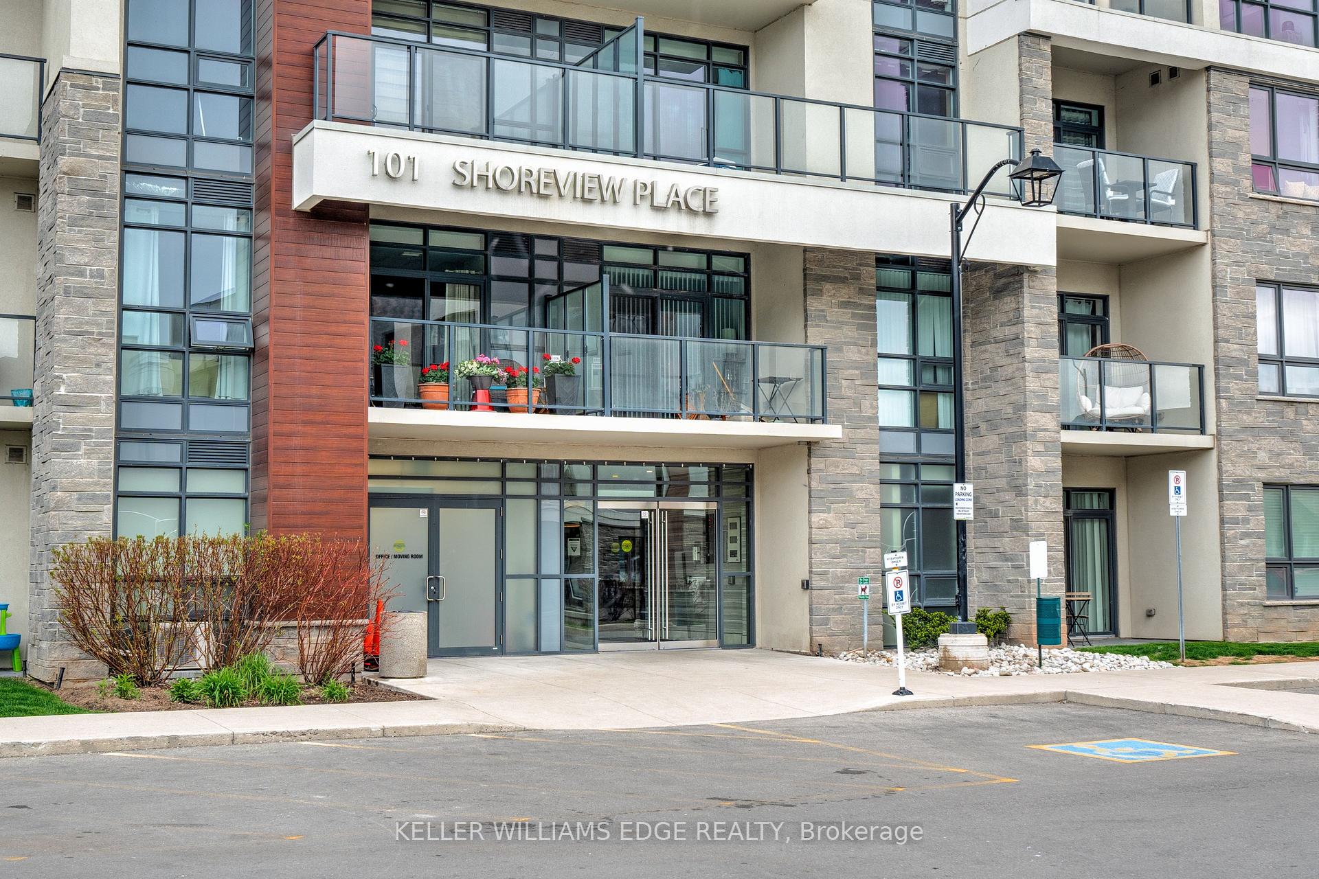 Photo 2 of Unit 325, 101 Shoreview Place, Hamilton, Lakeshore — HOMEH