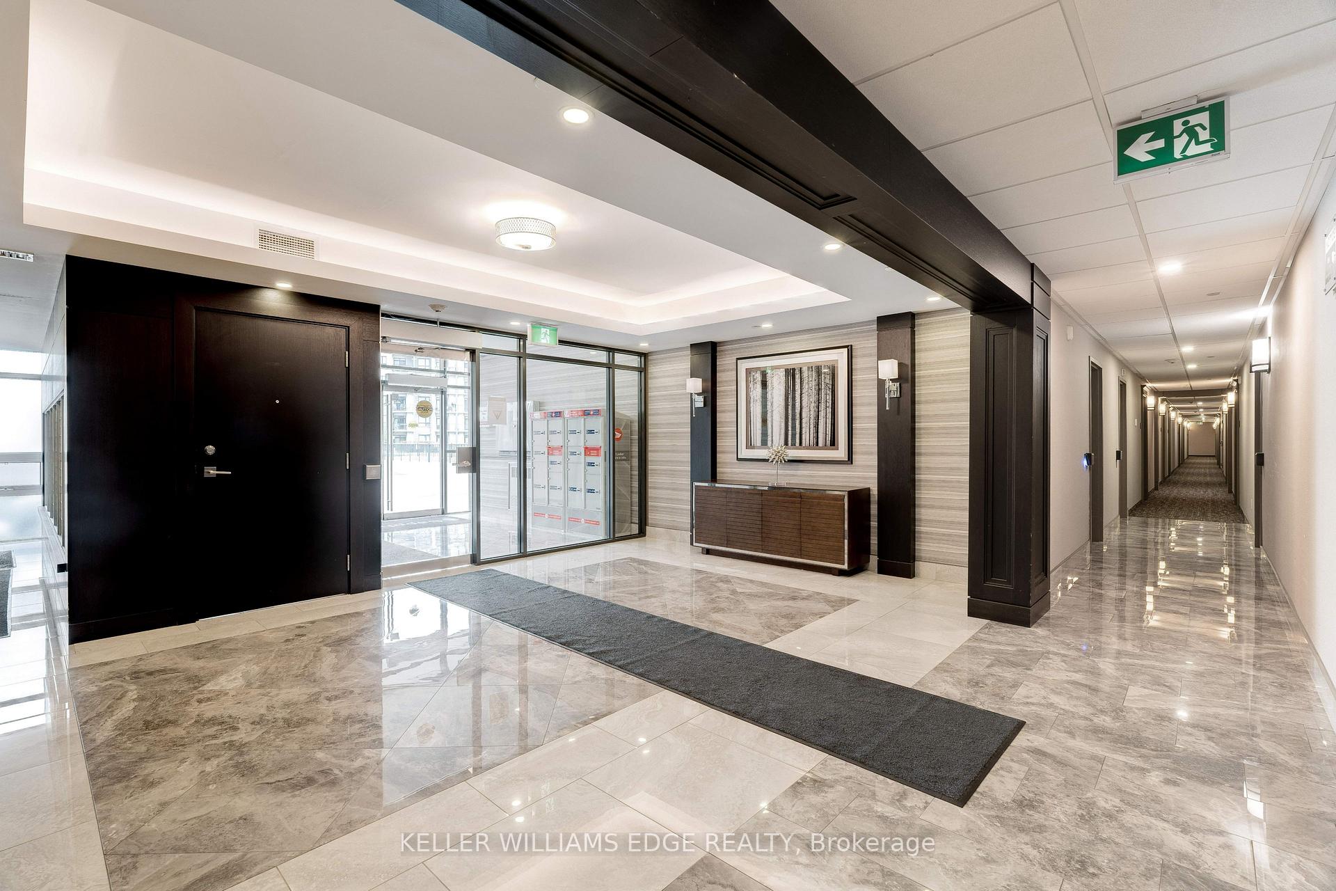Photo 5 of Unit 325, 101 Shoreview Place, Hamilton, Lakeshore — HOMEH