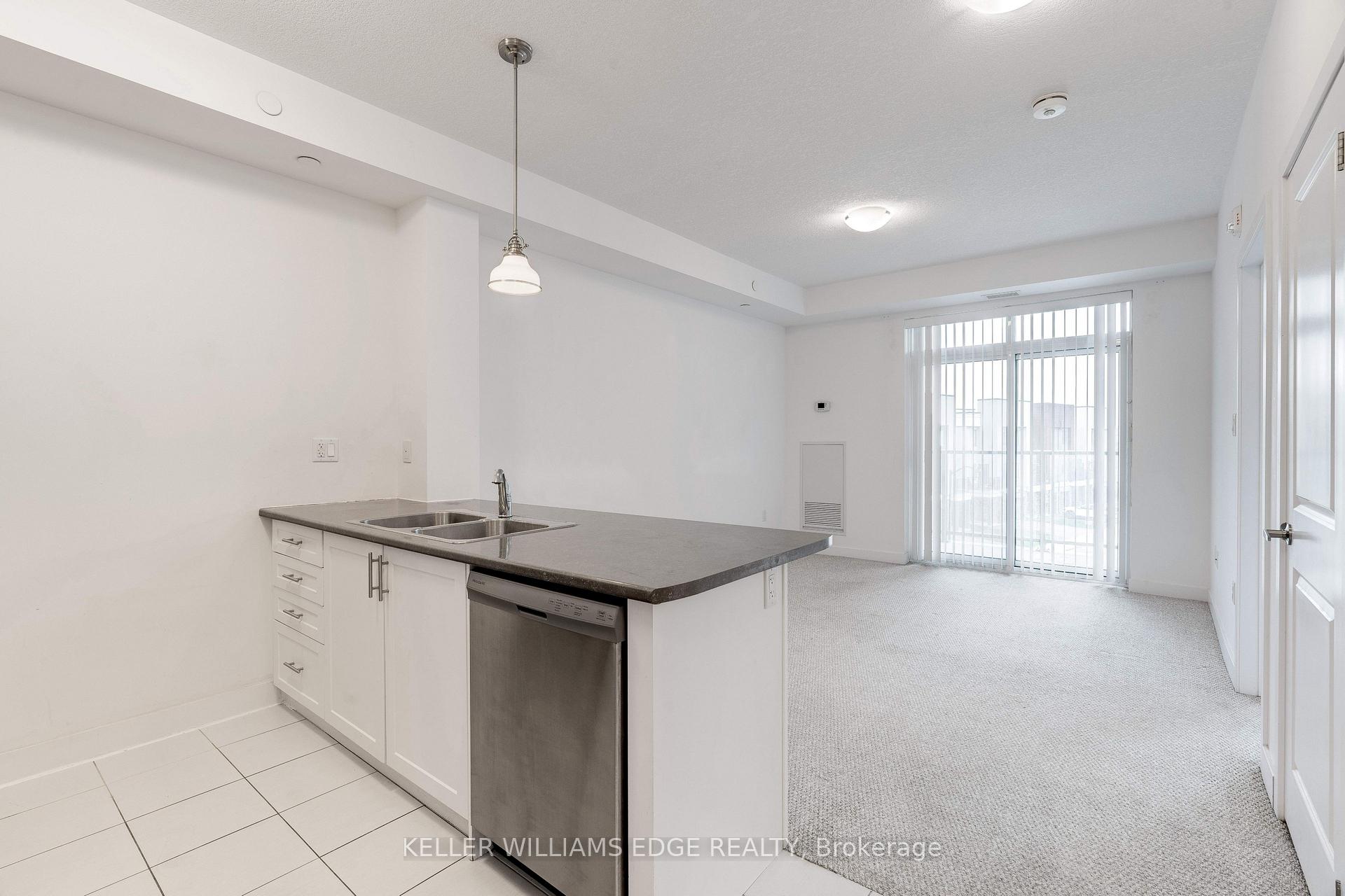 Photo 6 of Unit 325, 101 Shoreview Place, Hamilton, Lakeshore — HOMEH