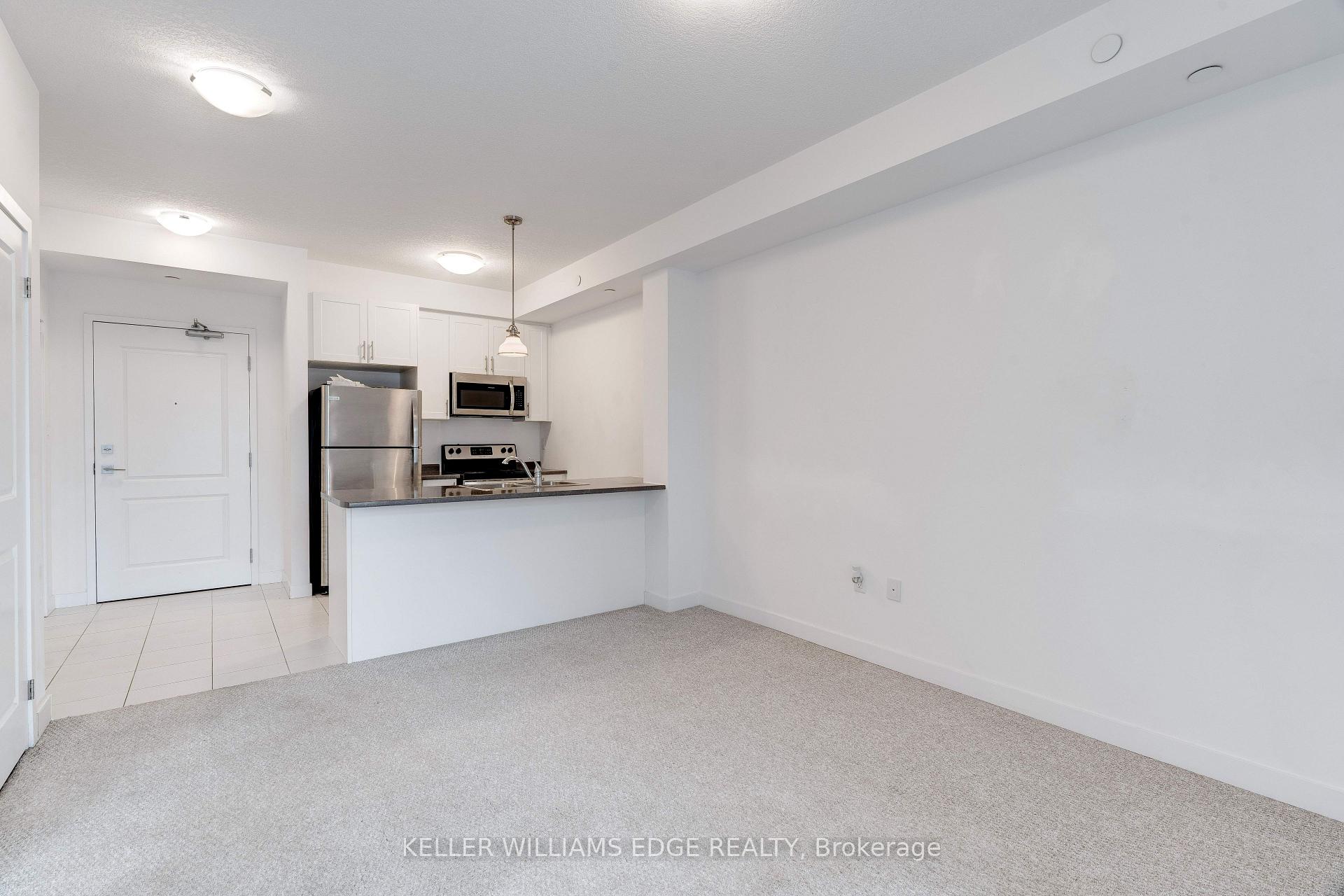 Photo 8 of Unit 325, 101 Shoreview Place, Hamilton, Lakeshore — HOMEH