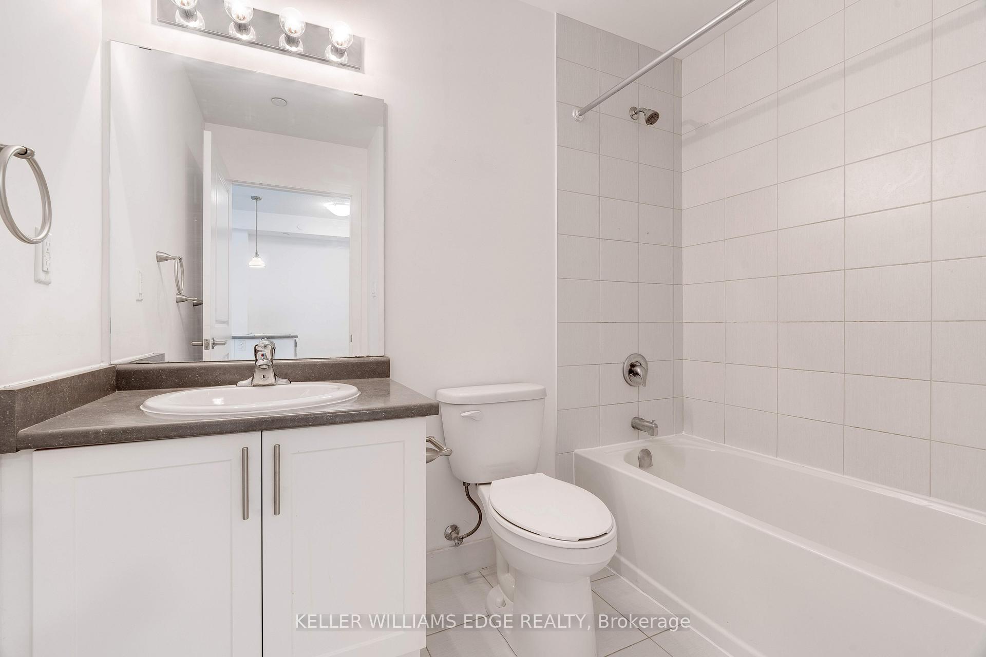 Photo 18 of Unit 325, 101 Shoreview Place, Hamilton, Lakeshore — HOMEH