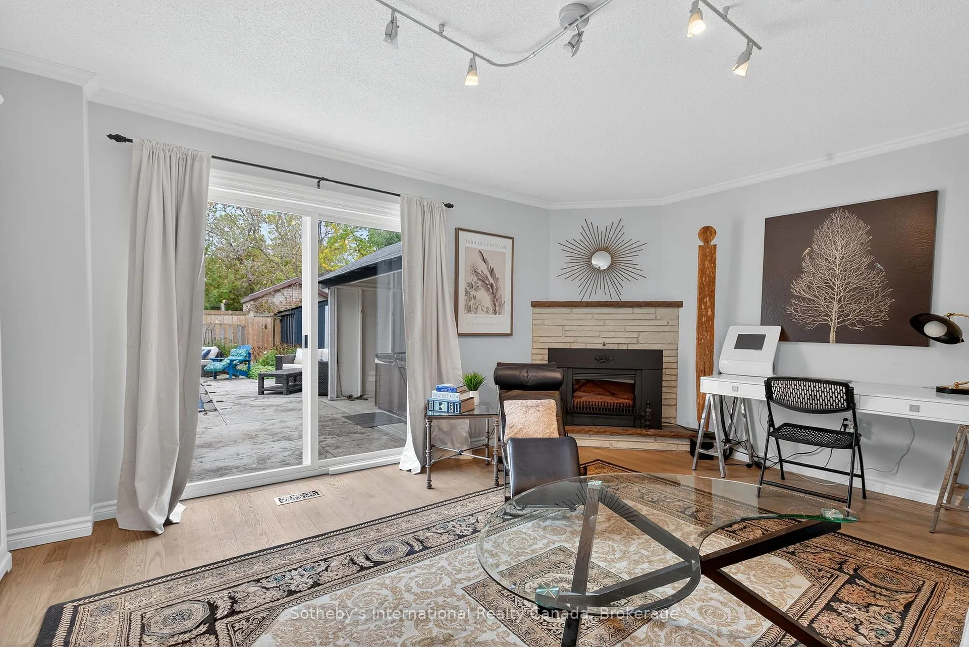 Photo 25 of 30 Bryan Drive, Collingwood — HOMEH