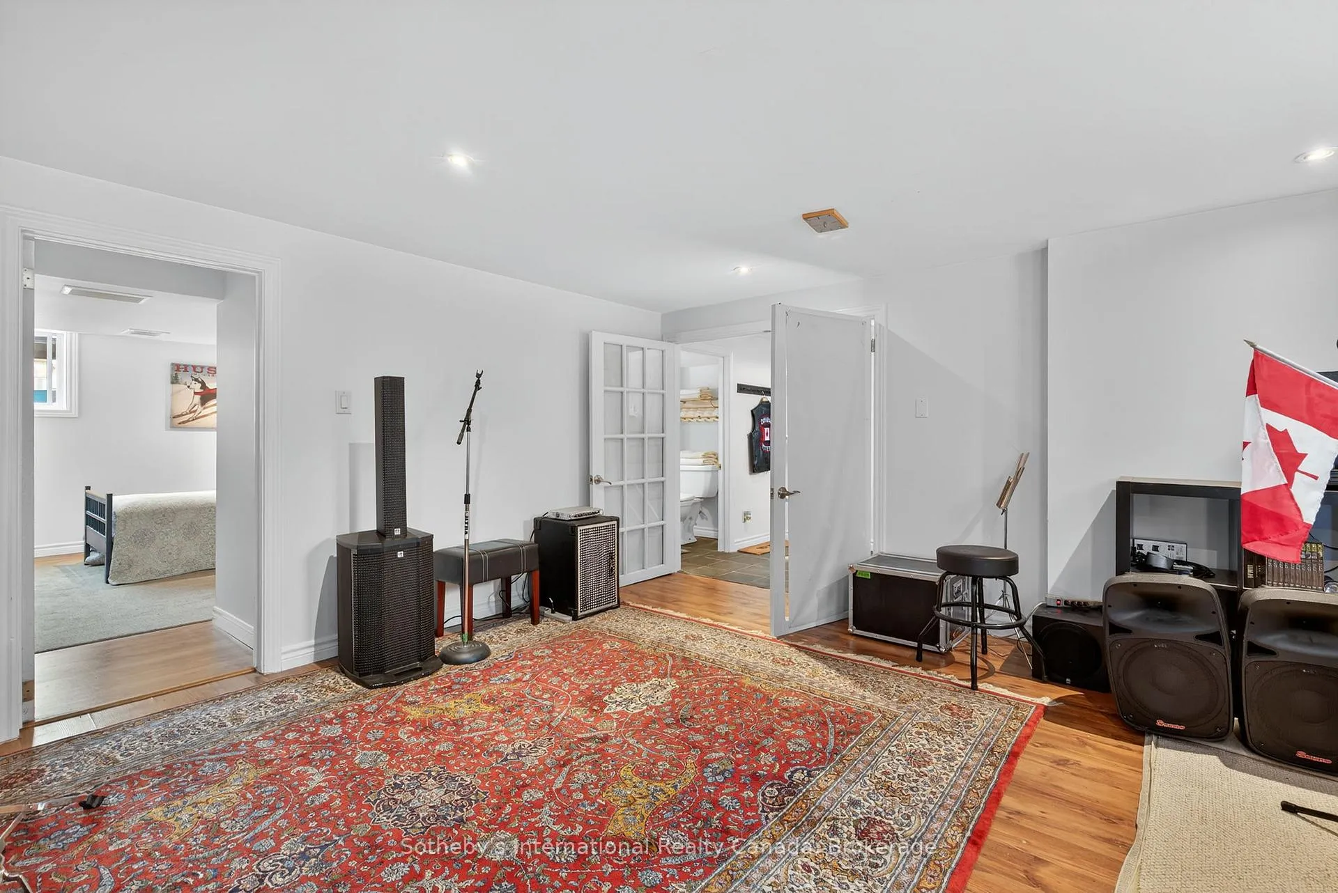 Photo 30 of 30 Bryan Drive, Collingwood — HOMEH