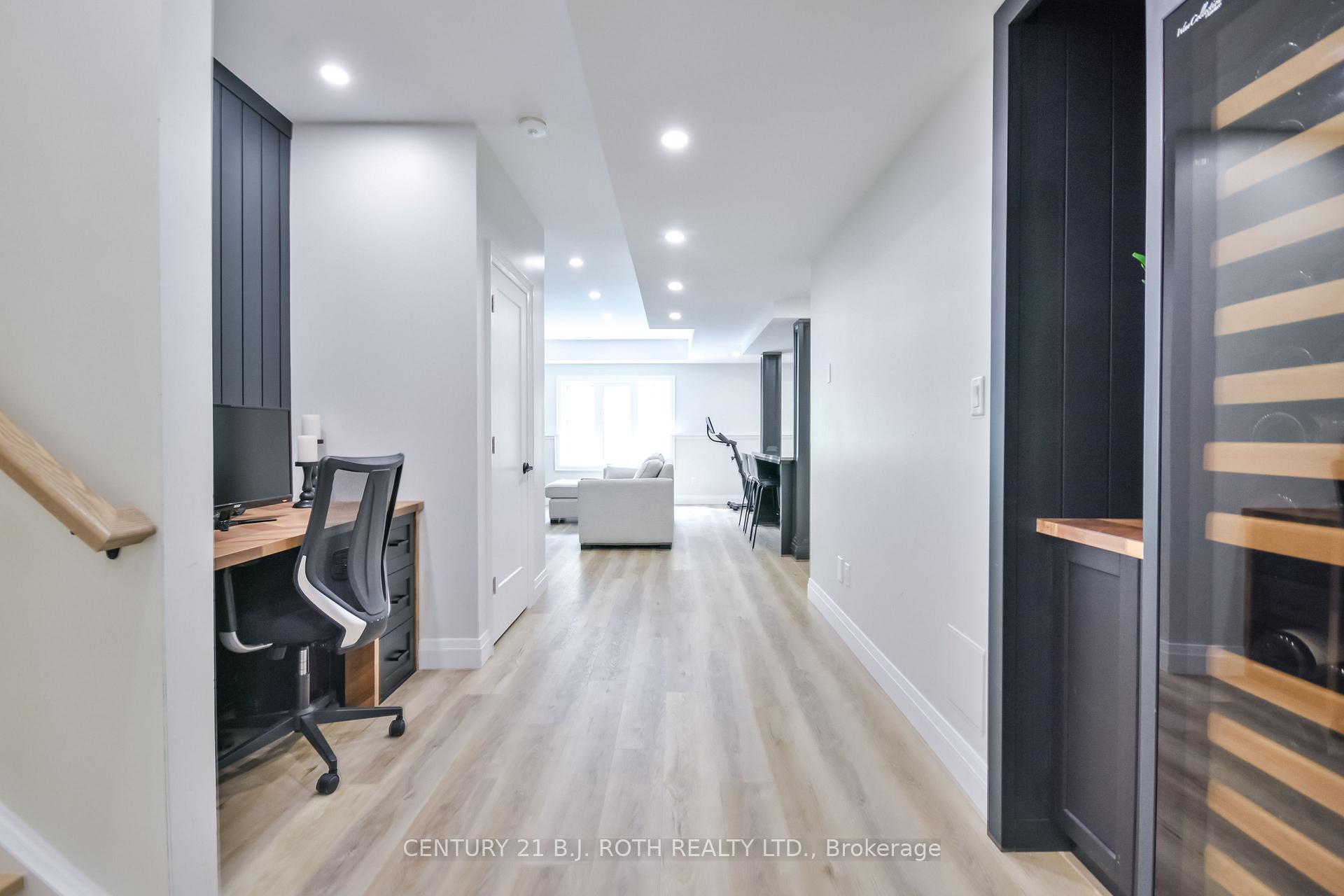 Photo 27 of 61 Muirfield Drive, Barrie, Holly — HOMEH
