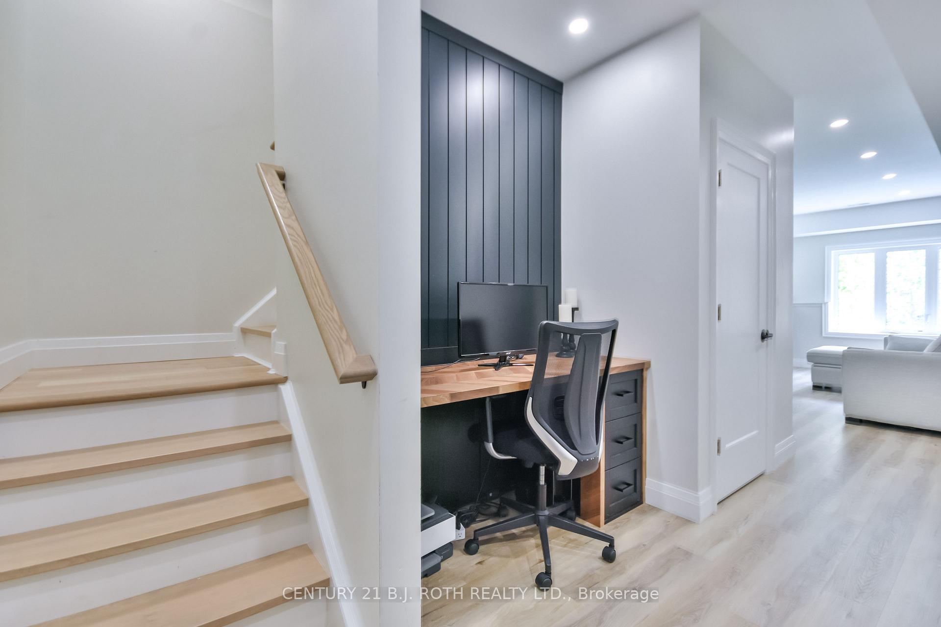 Photo 24 of 61 Muirfield Drive, Barrie, Holly — HOMEH