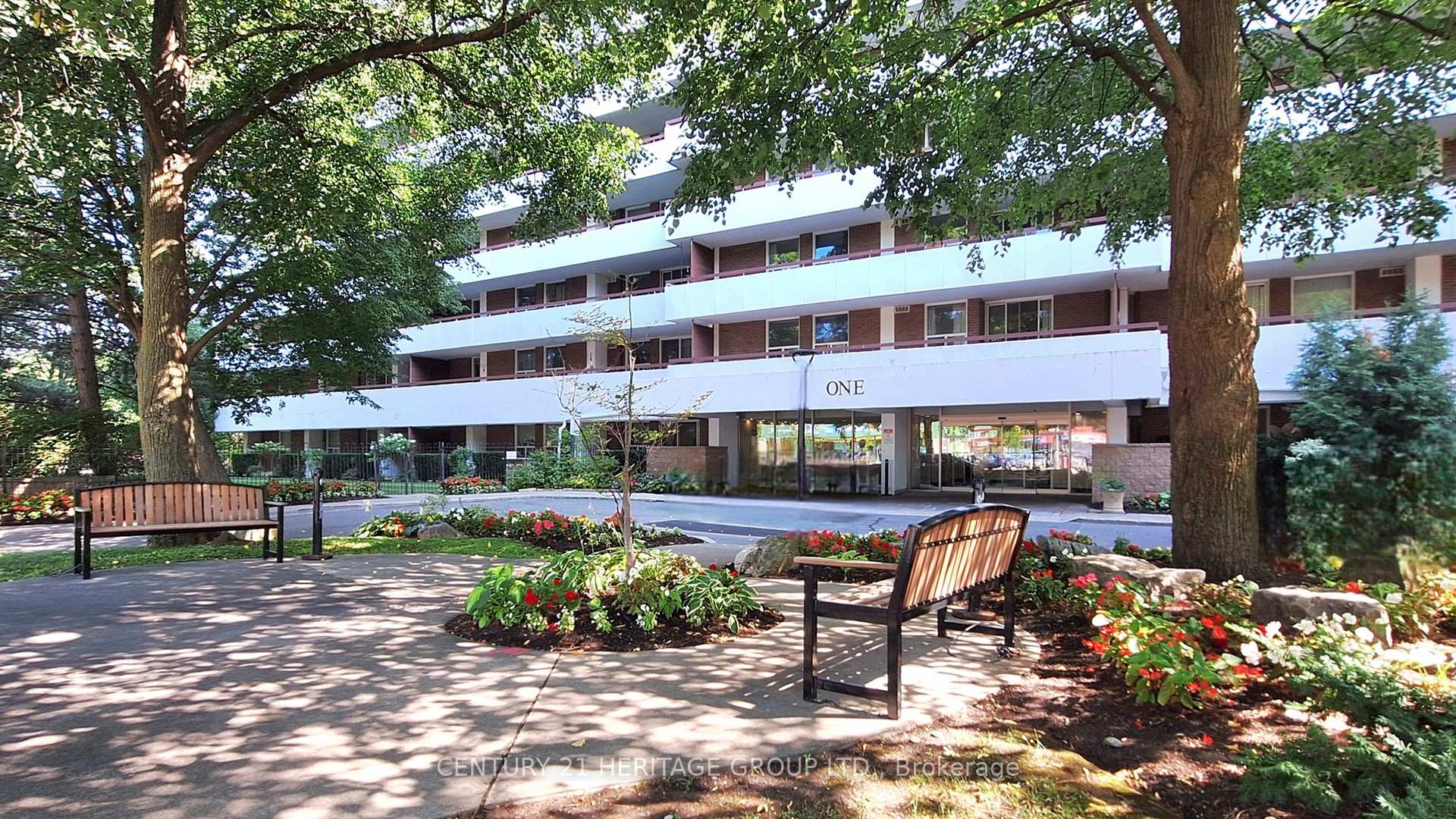 Photo 1 of Unit 403, 1 Royal Orchard Boulevard, Markham, Royal Orchard — HOMEH