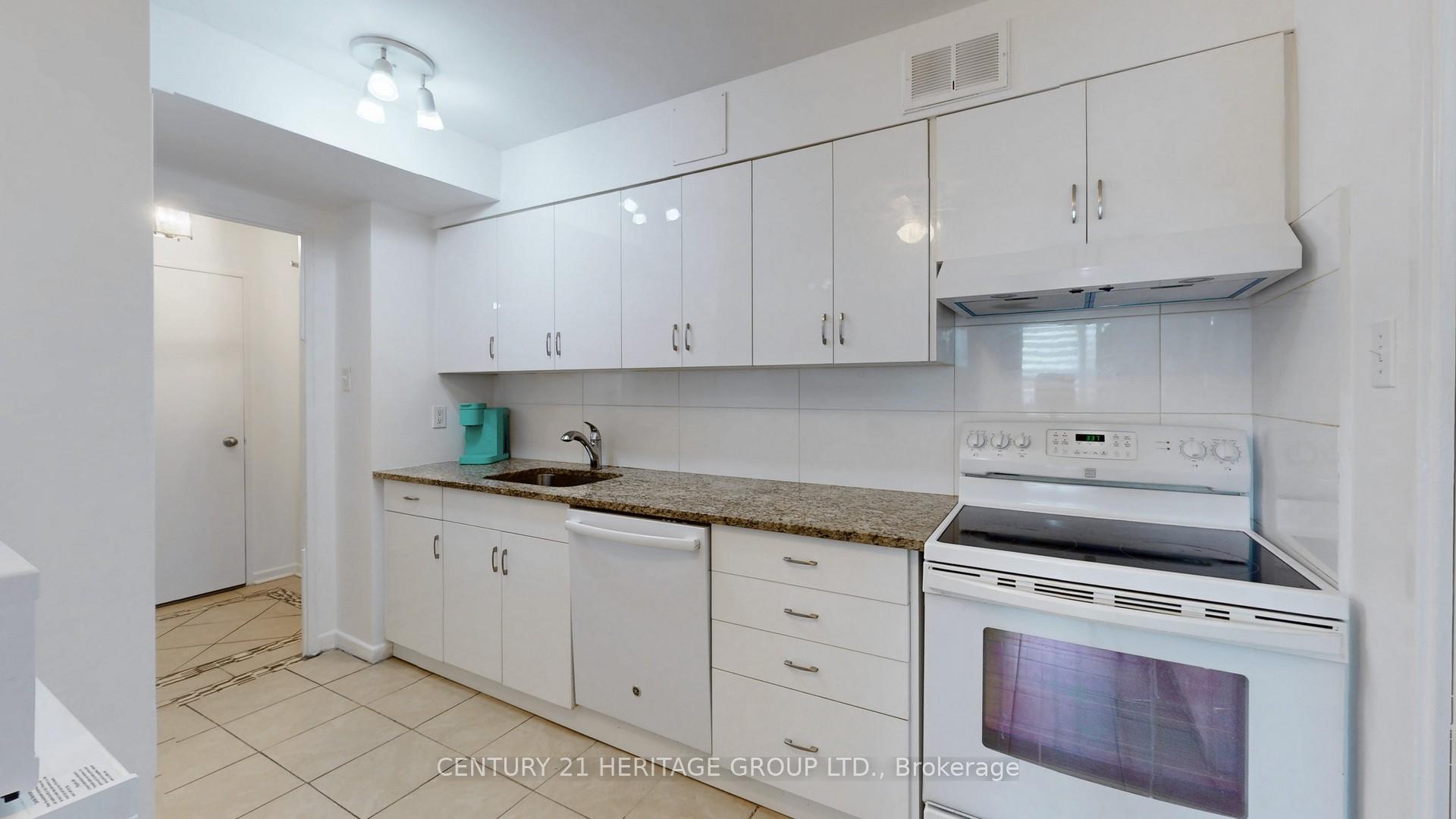 Photo 23 of Unit 403, 1 Royal Orchard Boulevard, Markham, Royal Orchard — HOMEH