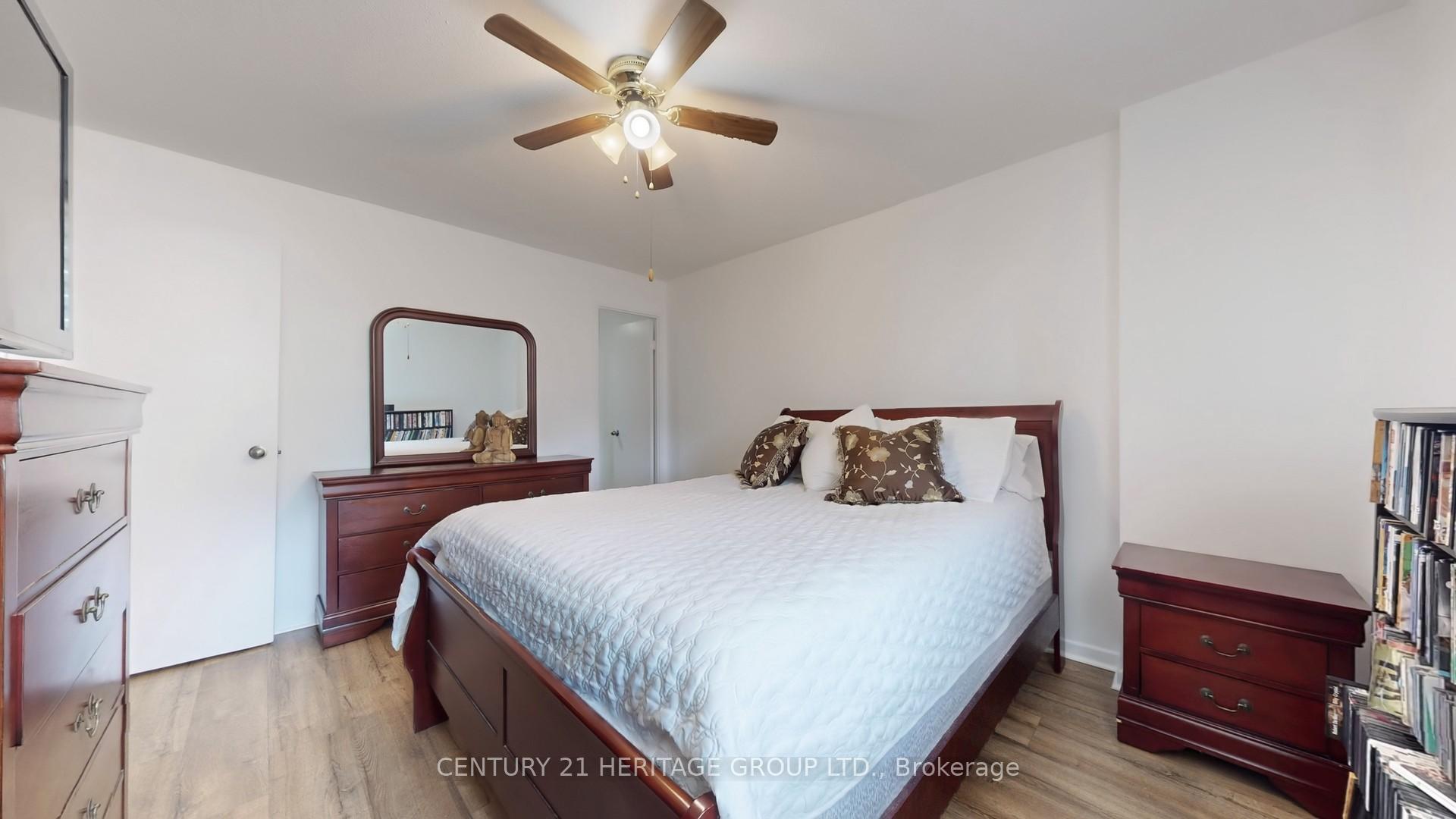 Photo 26 of Unit 403, 1 Royal Orchard Boulevard, Markham, Royal Orchard — HOMEH