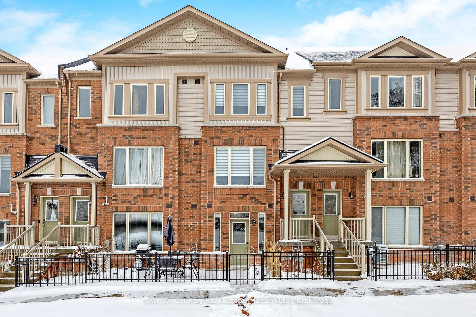 Photo 2 of 166 Watson Parkway N, Guelph, Grange Road — HOMEH