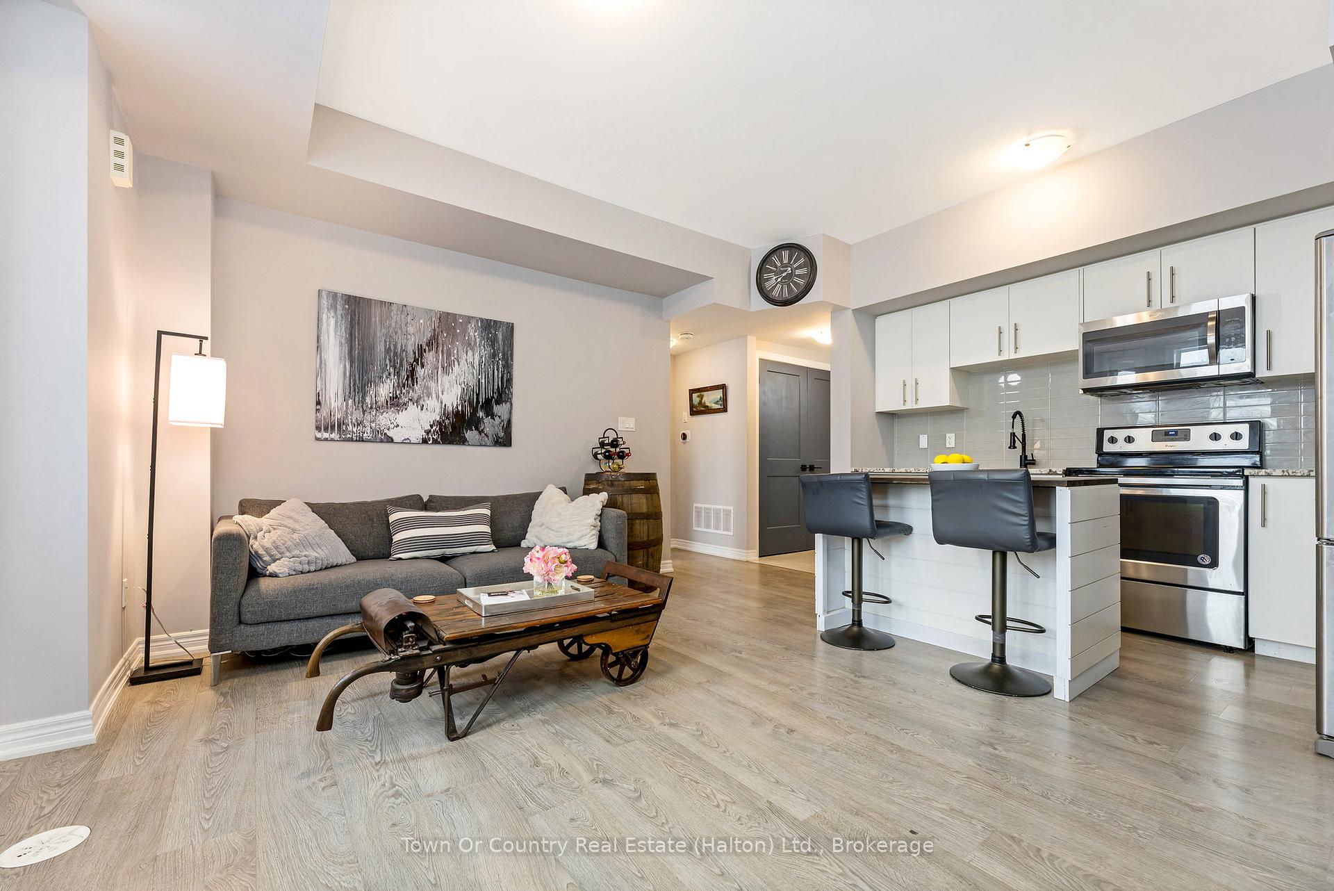 Photo 8 of 166 Watson Parkway N, Guelph, Grange Road — HOMEH