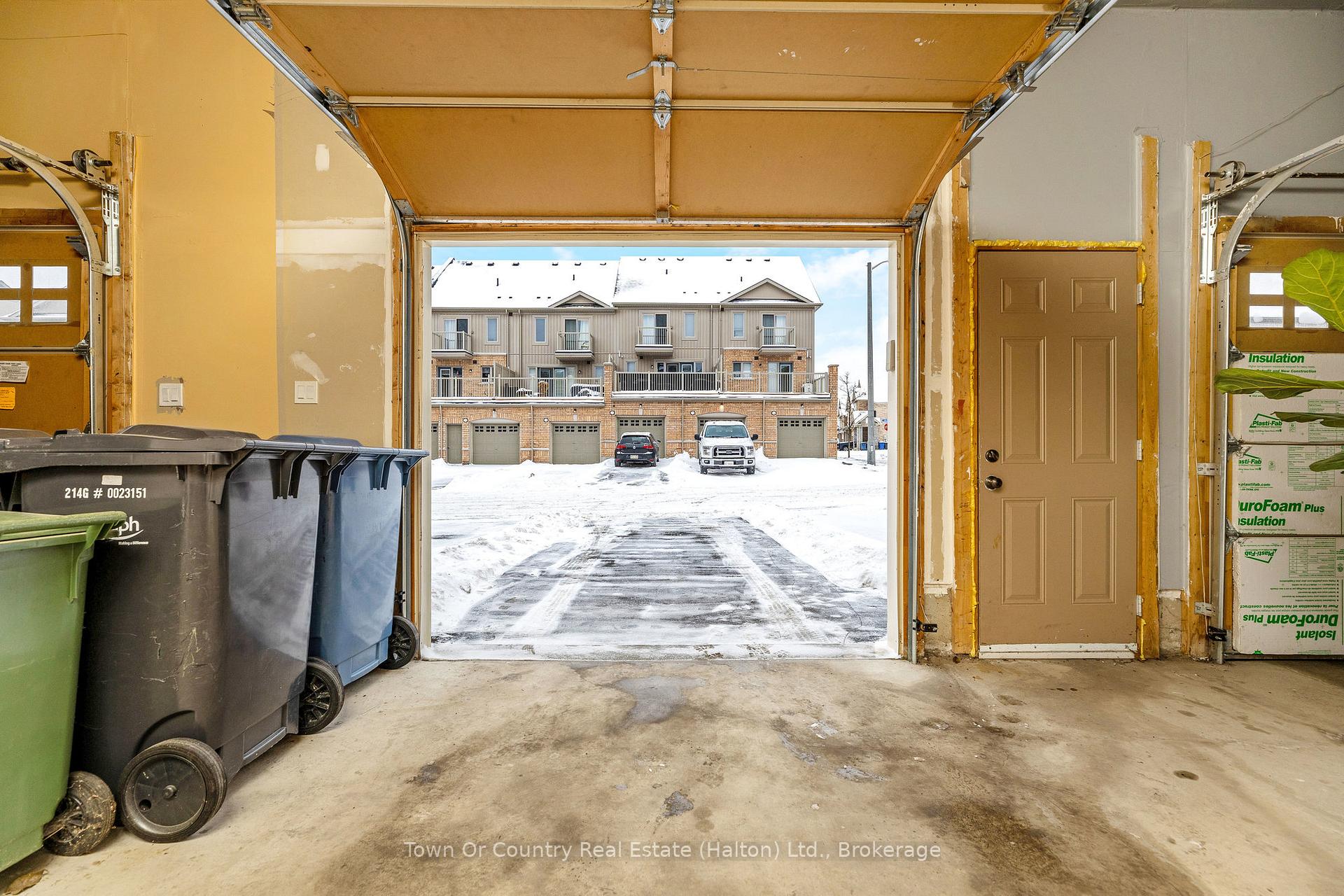 Photo 26 of 166 Watson Parkway N, Guelph, Grange Road — HOMEH