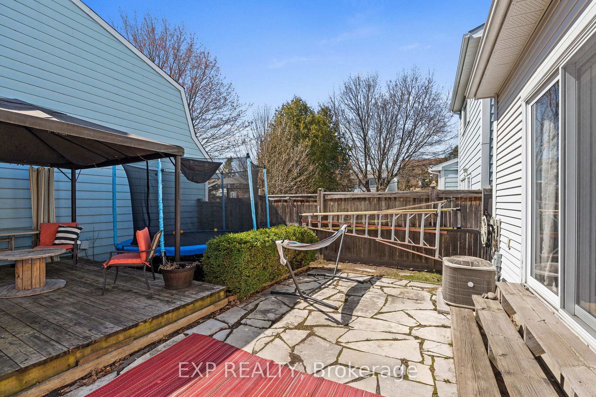 Photo 40 of 4 Trafford Lane, Ottawa, Barrhaven - On the Green — HOMEH