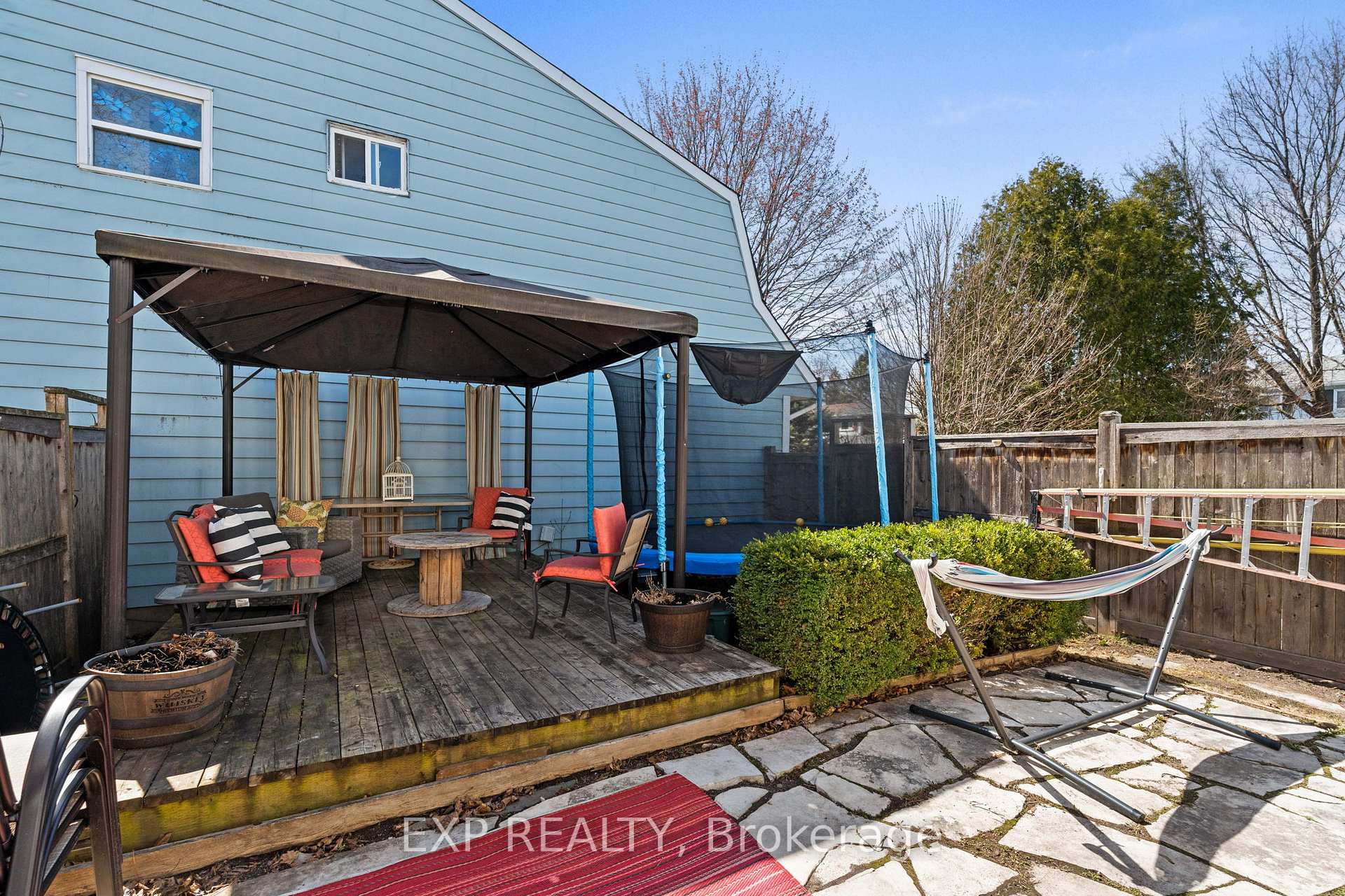Photo 41 of 4 Trafford Lane, Ottawa, Barrhaven - On the Green — HOMEH