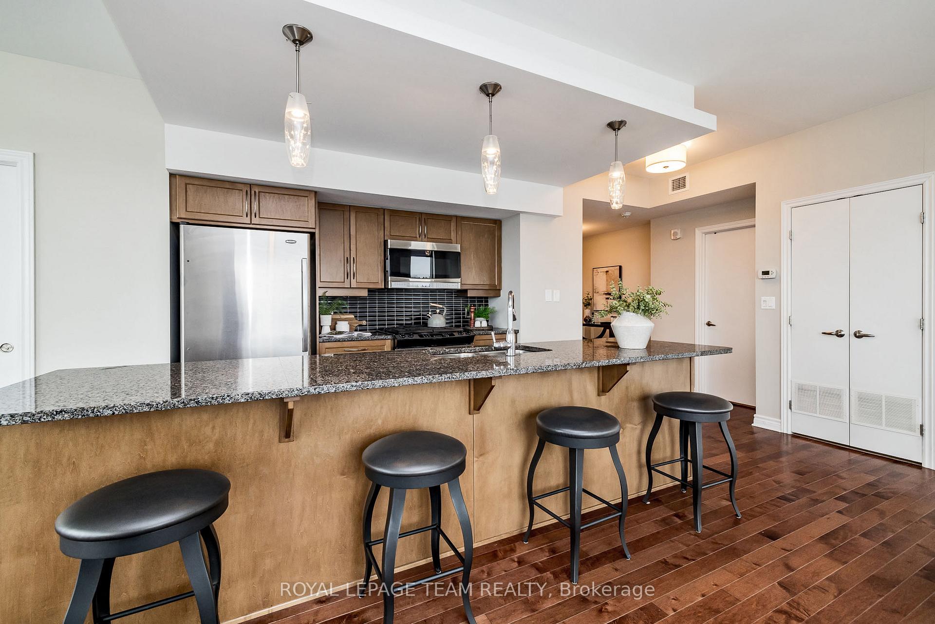 Photo 12 of Unit 501, 575 Byron Avenue, Ottawa, McKellar/Highland — HOMEH