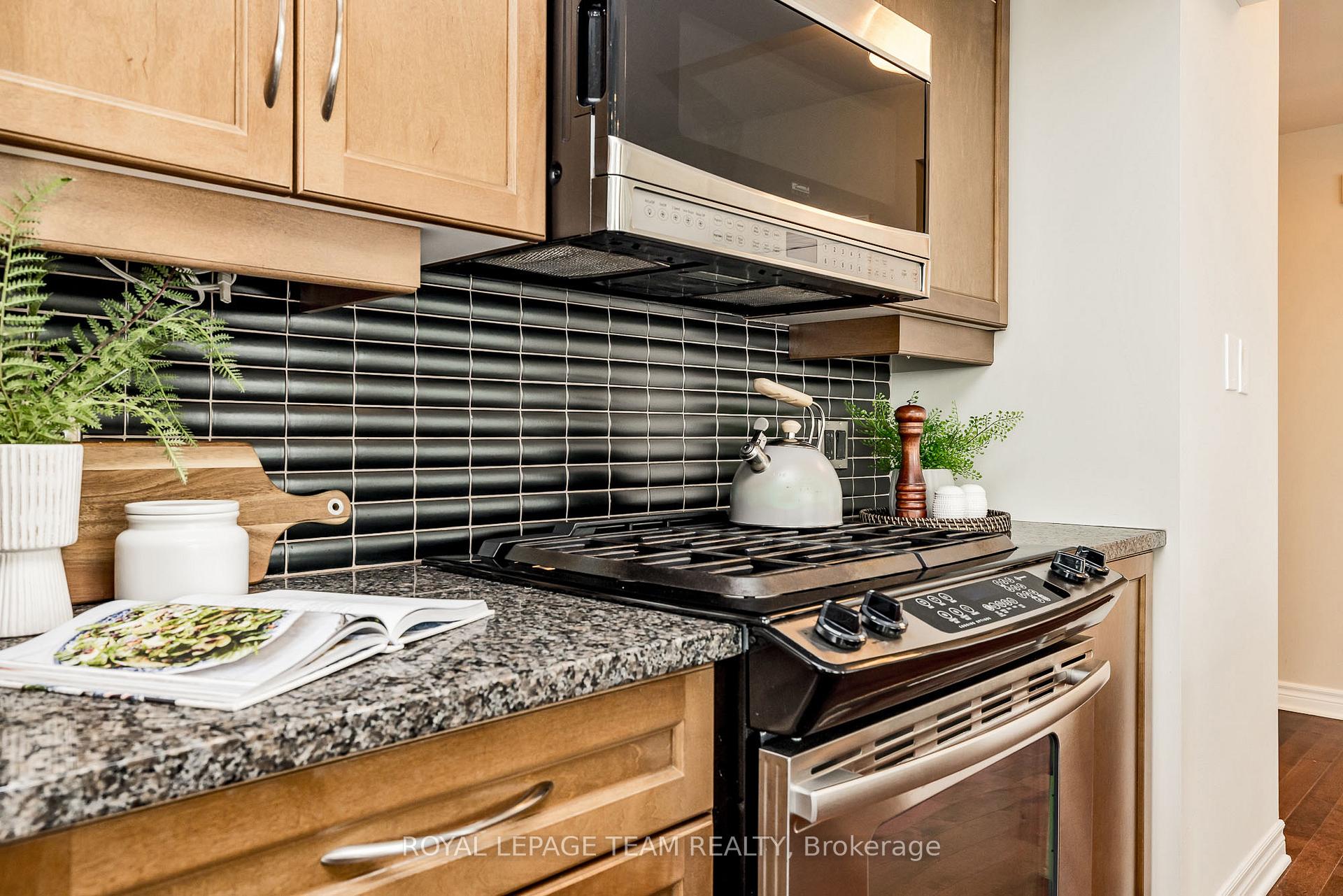 Photo 16 of Unit 501, 575 Byron Avenue, Ottawa, McKellar/Highland — HOMEH