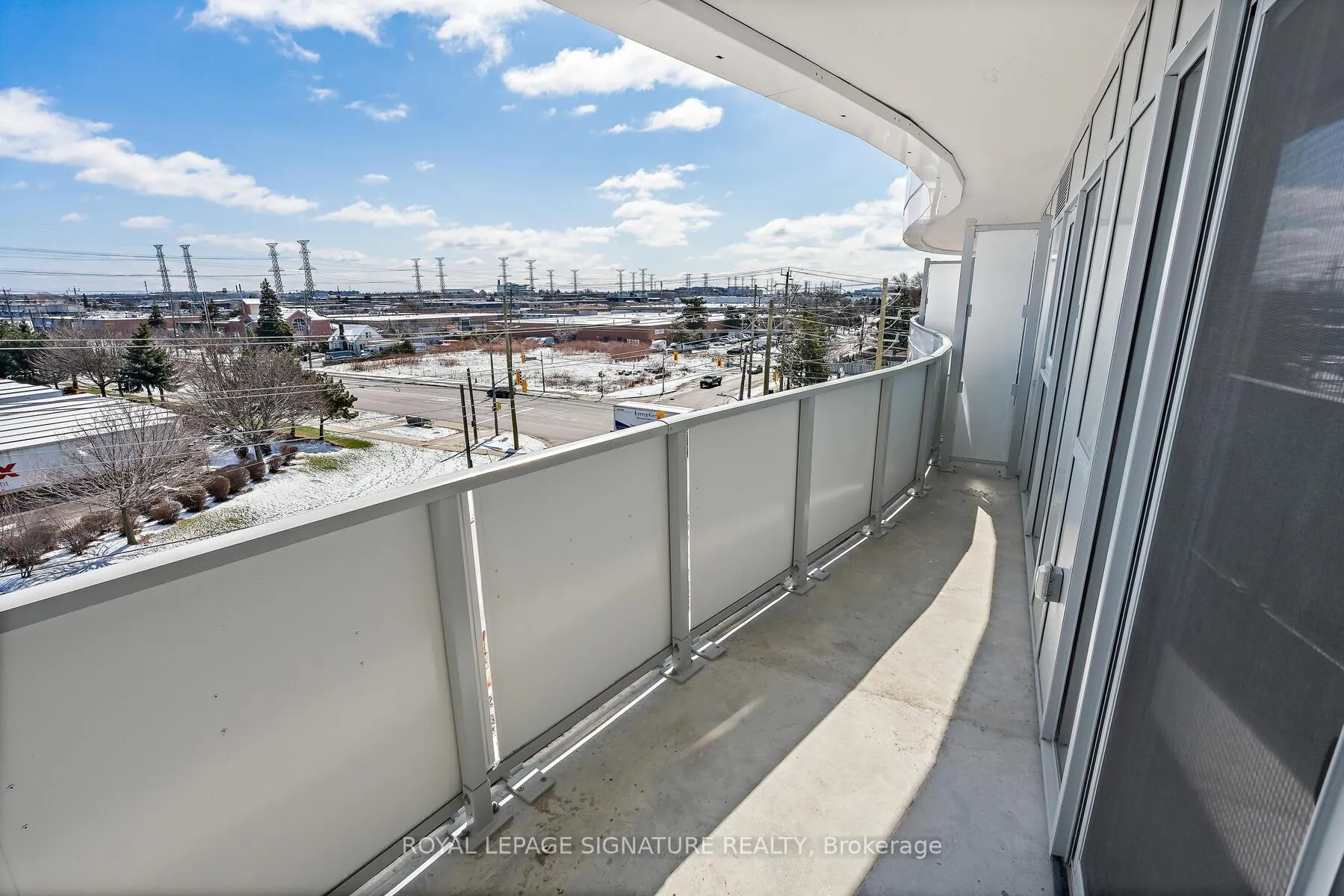 Photo 15 of Unit 405, 1010 Sandy Beach Road, Pickering, Bay Ridges — HOMEH