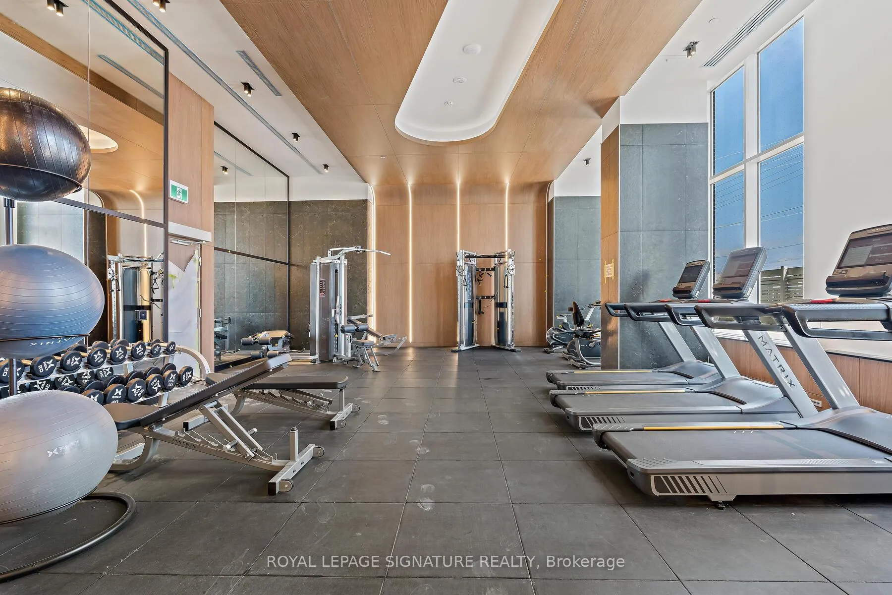 Photo 19 of Unit 405, 1010 Sandy Beach Road, Pickering, Bay Ridges — HOMEH