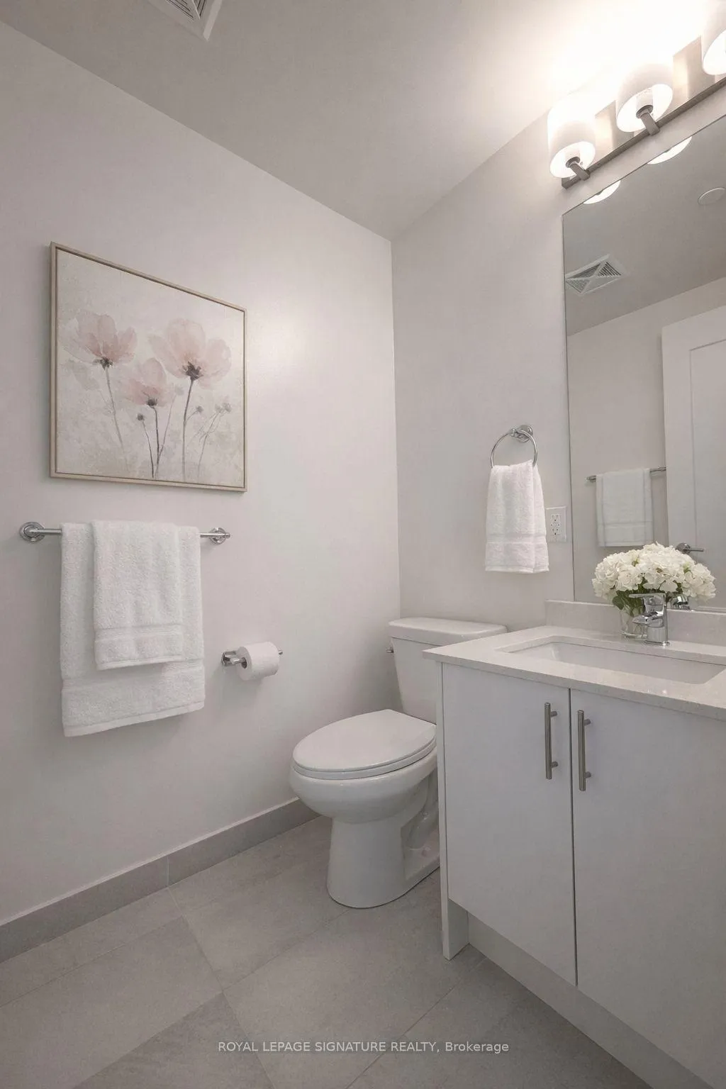 Photo 13 of Unit 818, 8960 Jane Street, Vaughan, Vellore Village — HOMEH