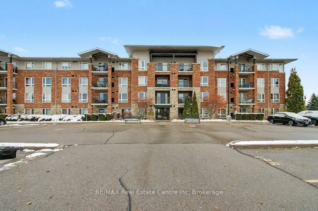 Front of Unit 112, 60 Lynnmore Street