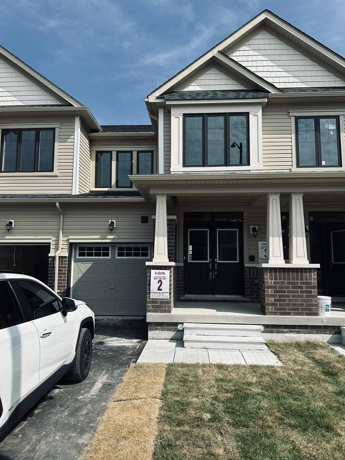 Photo 1 of 18 Prudhoe Terrace, Barrie, Rural Barrie Southeast — HOMEH