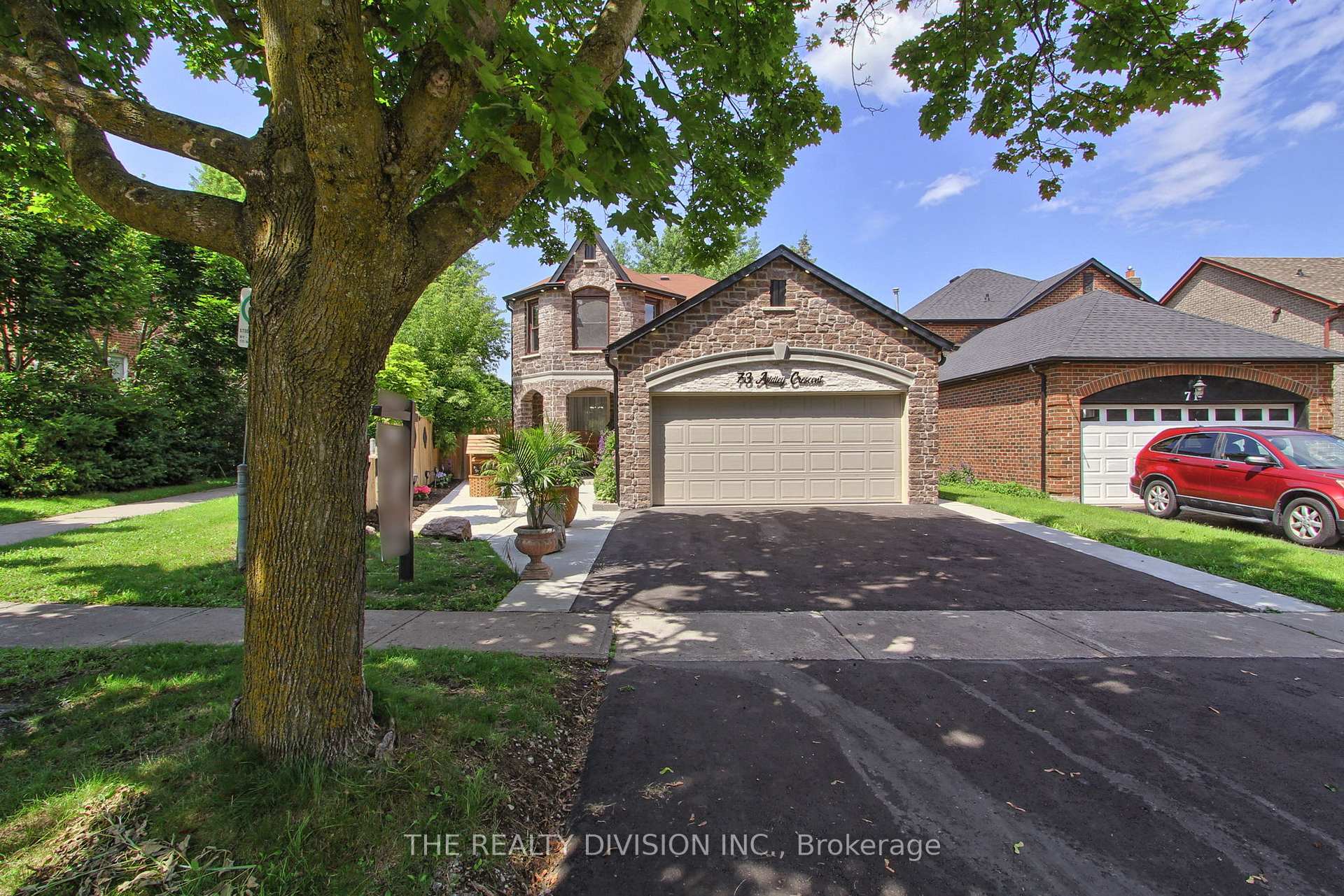 Photo 5 of 73 Addley Crescent, Ajax, Central West — HOMEH