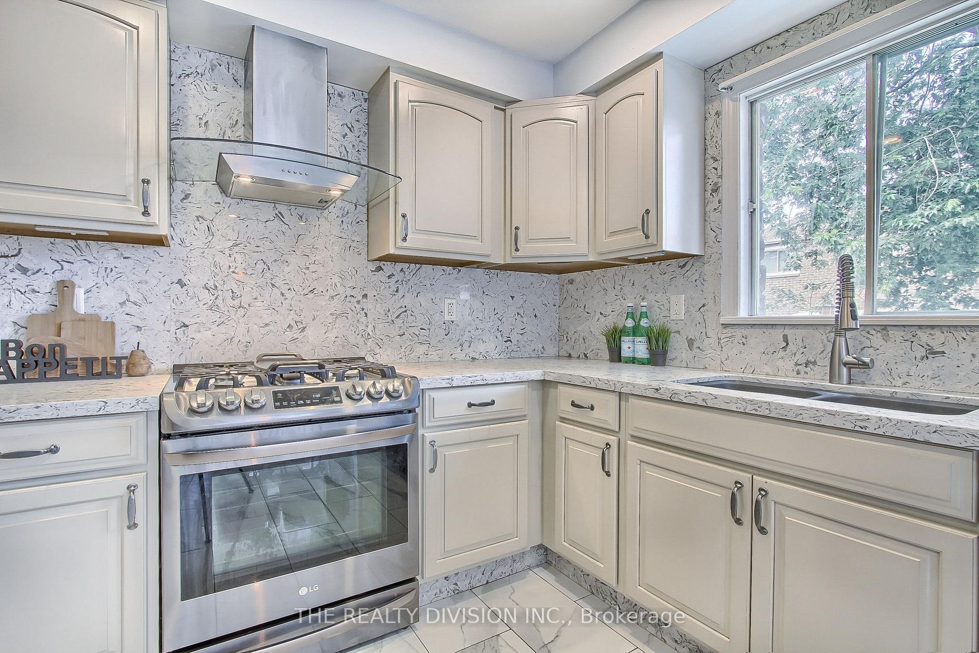 Photo 9 of 73 Addley Crescent, Ajax, Central West — HOMEH