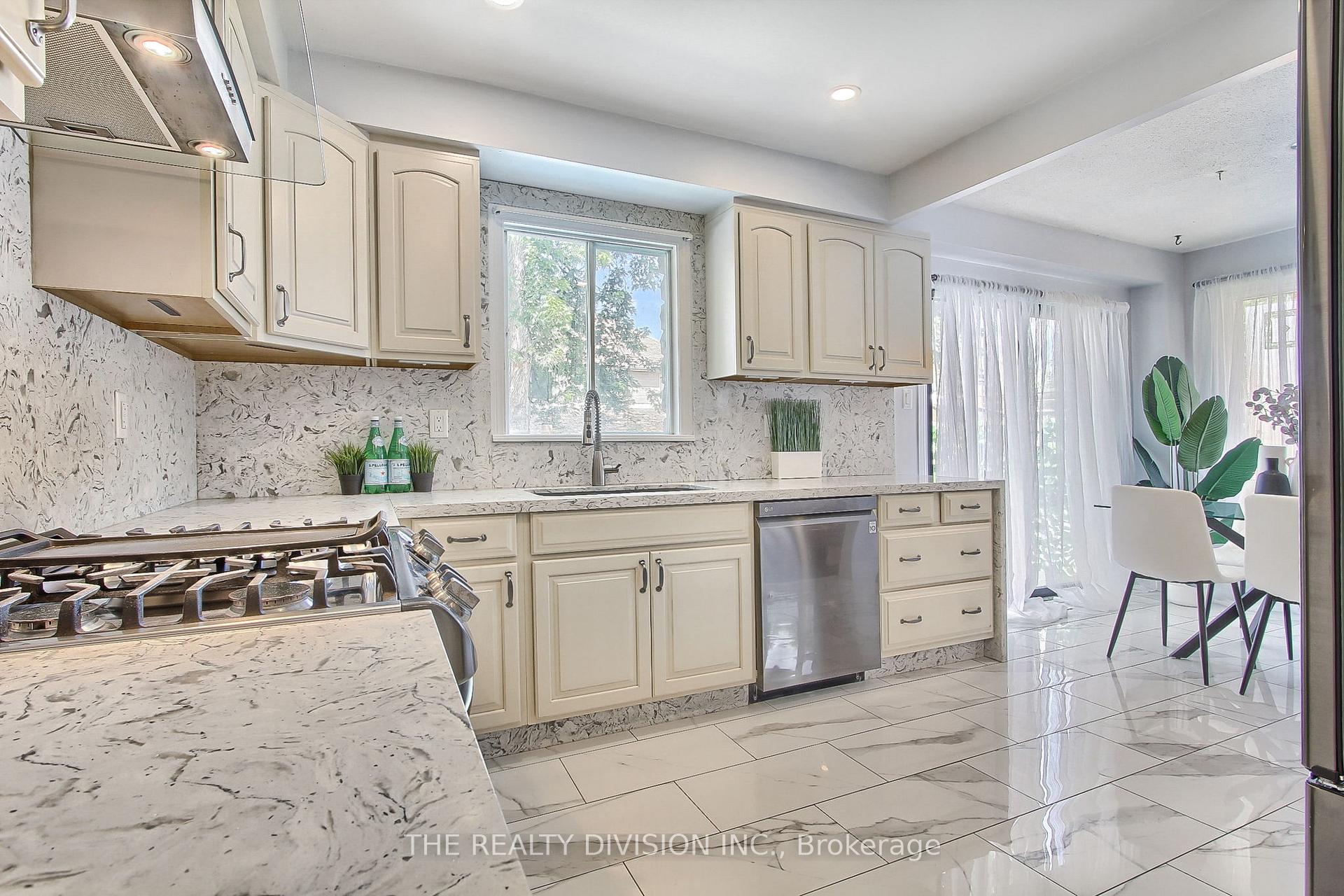 Photo 8 of 73 Addley Crescent, Ajax, Central West — HOMEH