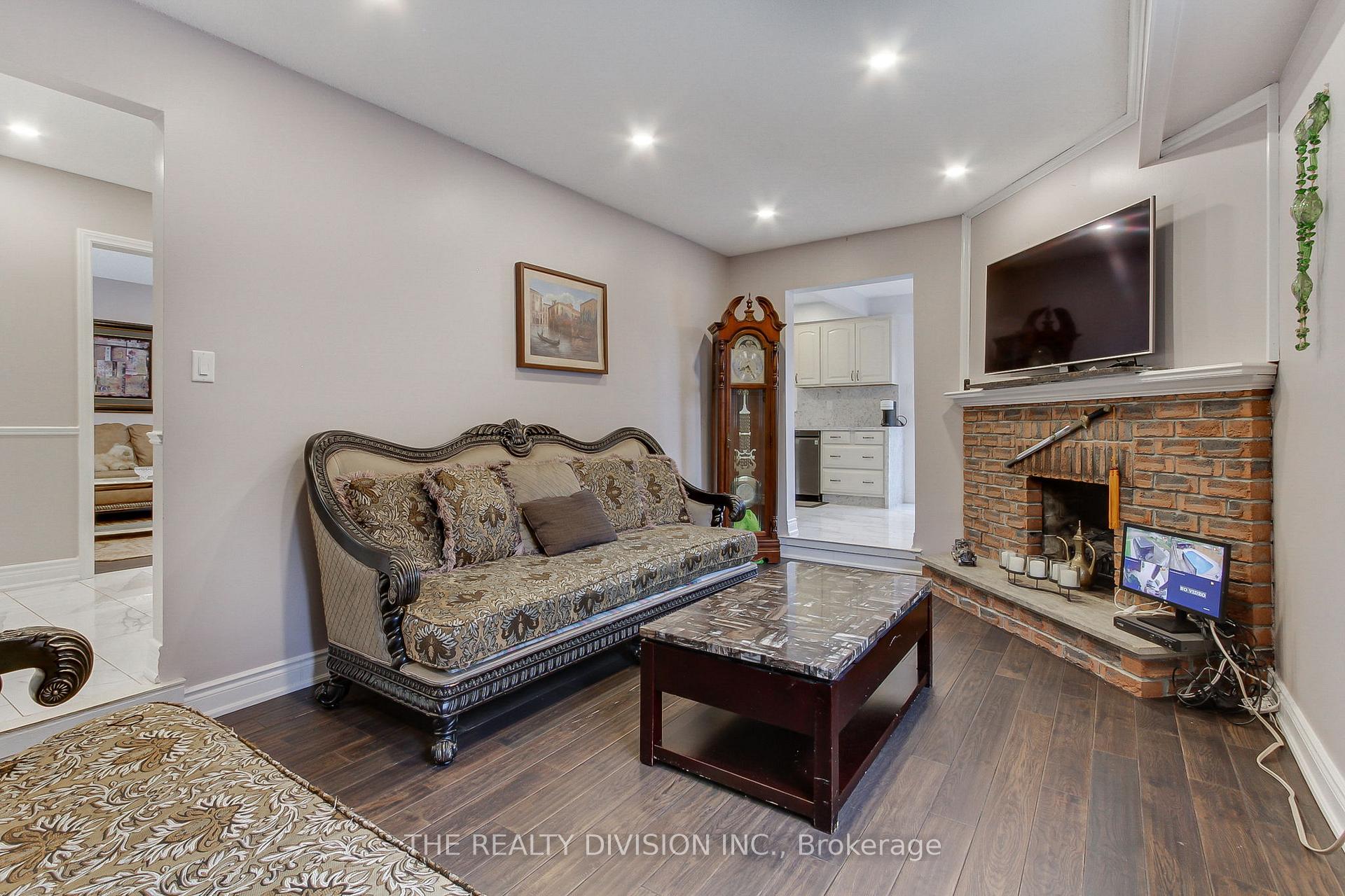 Photo 17 of 73 Addley Crescent, Ajax, Central West — HOMEH