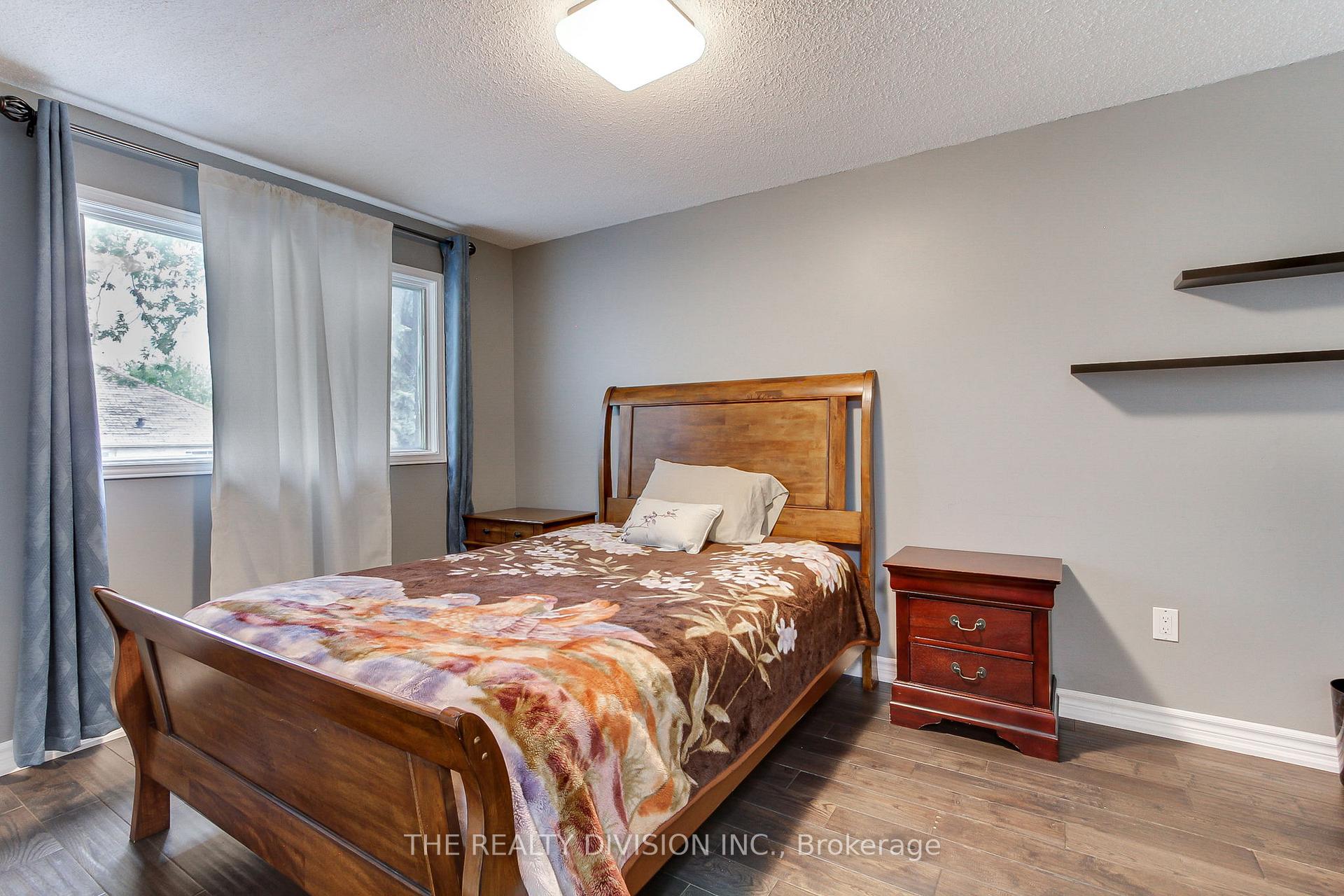 Photo 33 of 73 Addley Crescent, Ajax, Central West — HOMEH