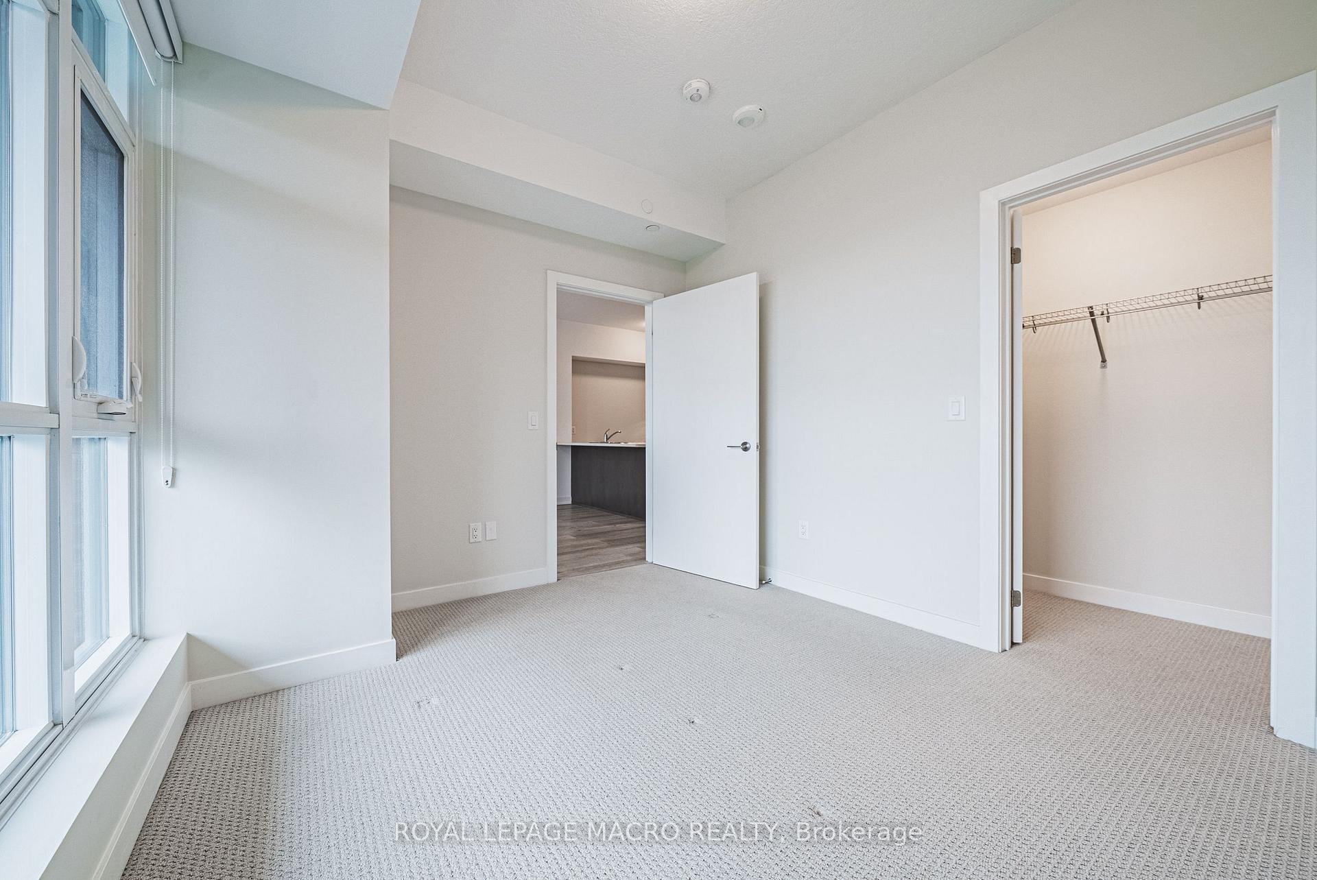 Photo 22 of Unit #210, 600 North Service Road, Hamilton, Lakeshore — HOMEH