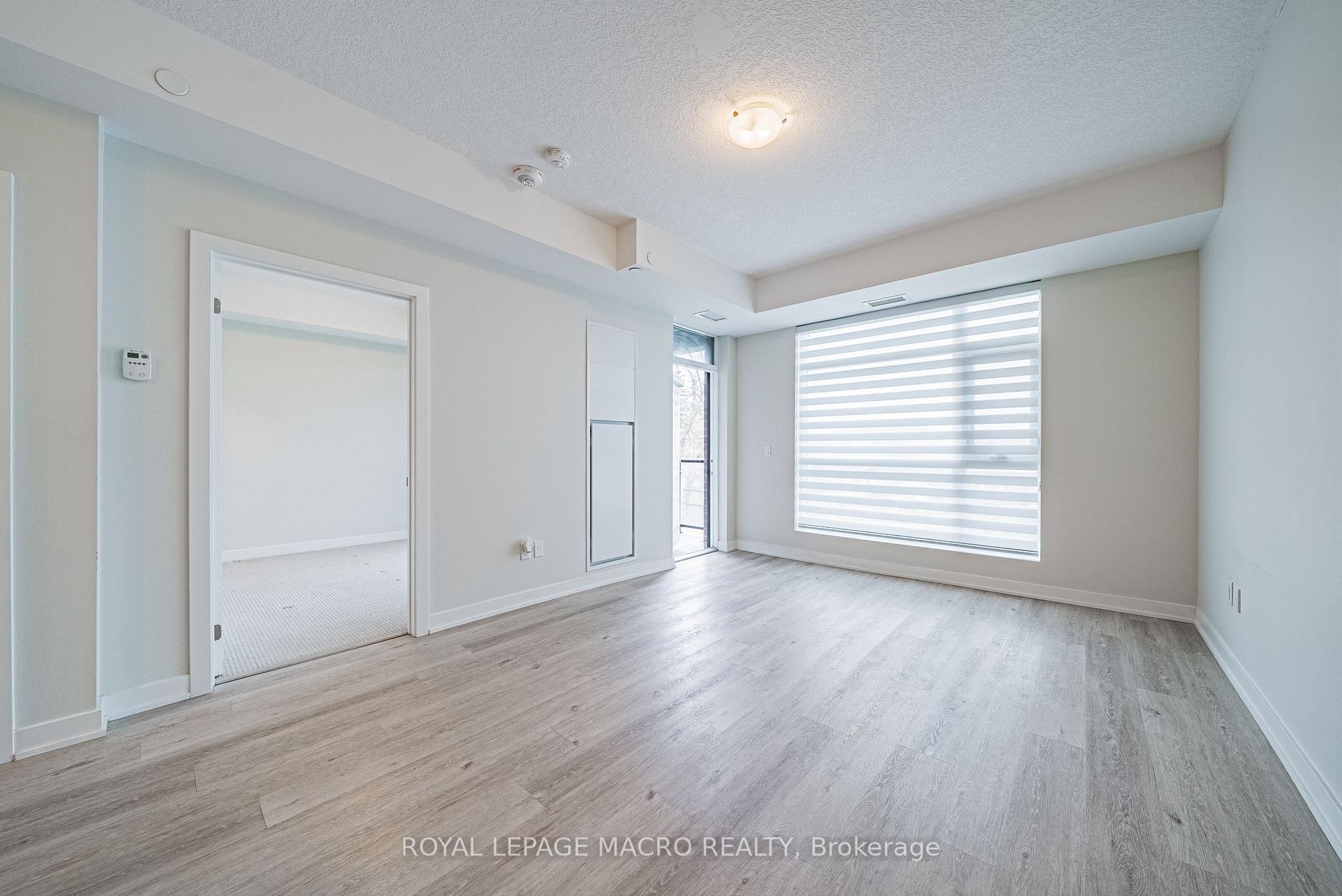 Photo 24 of Unit #210, 600 North Service Road, Hamilton, Lakeshore — HOMEH