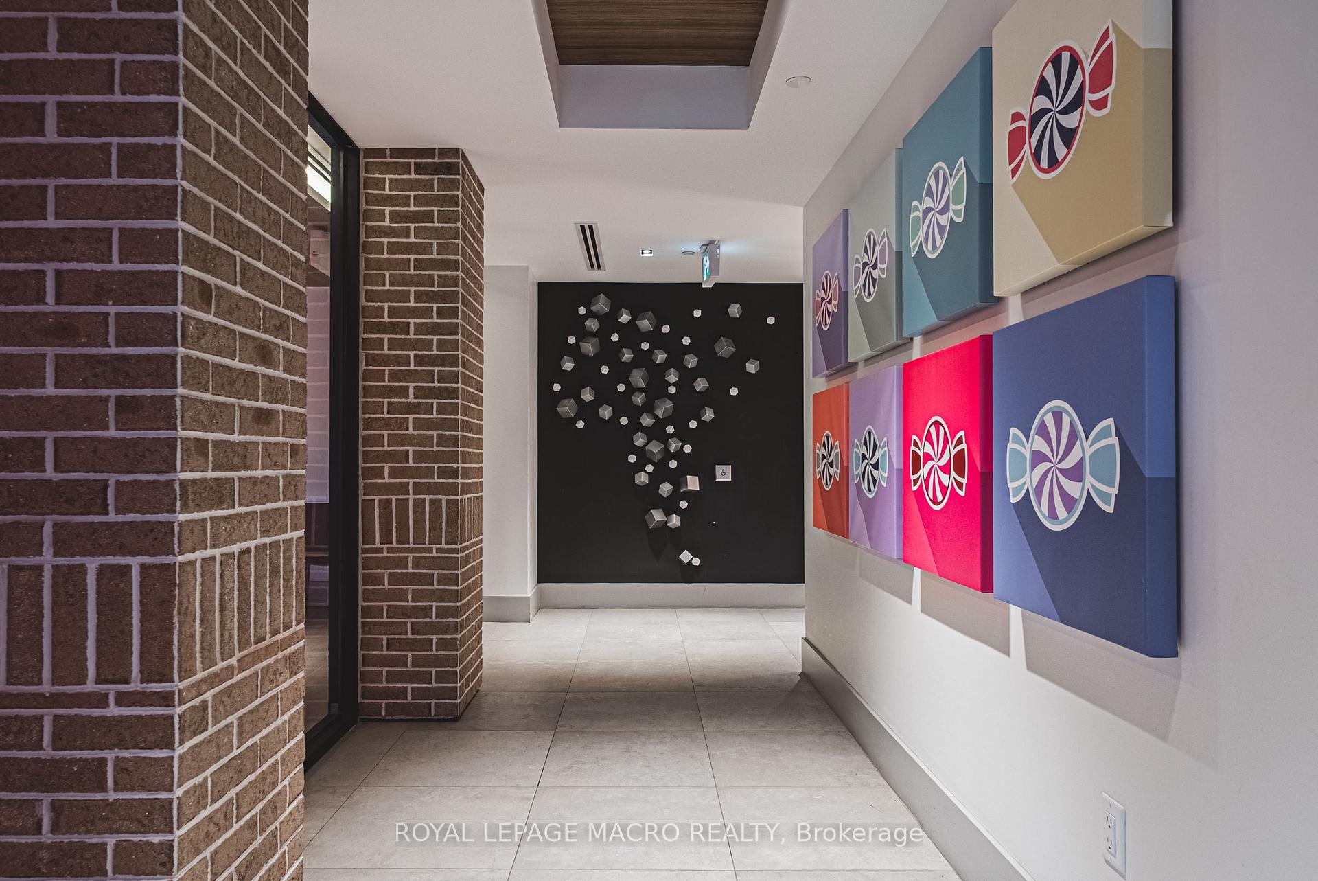 Photo 37 of Unit #210, 600 North Service Road, Hamilton, Lakeshore — HOMEH