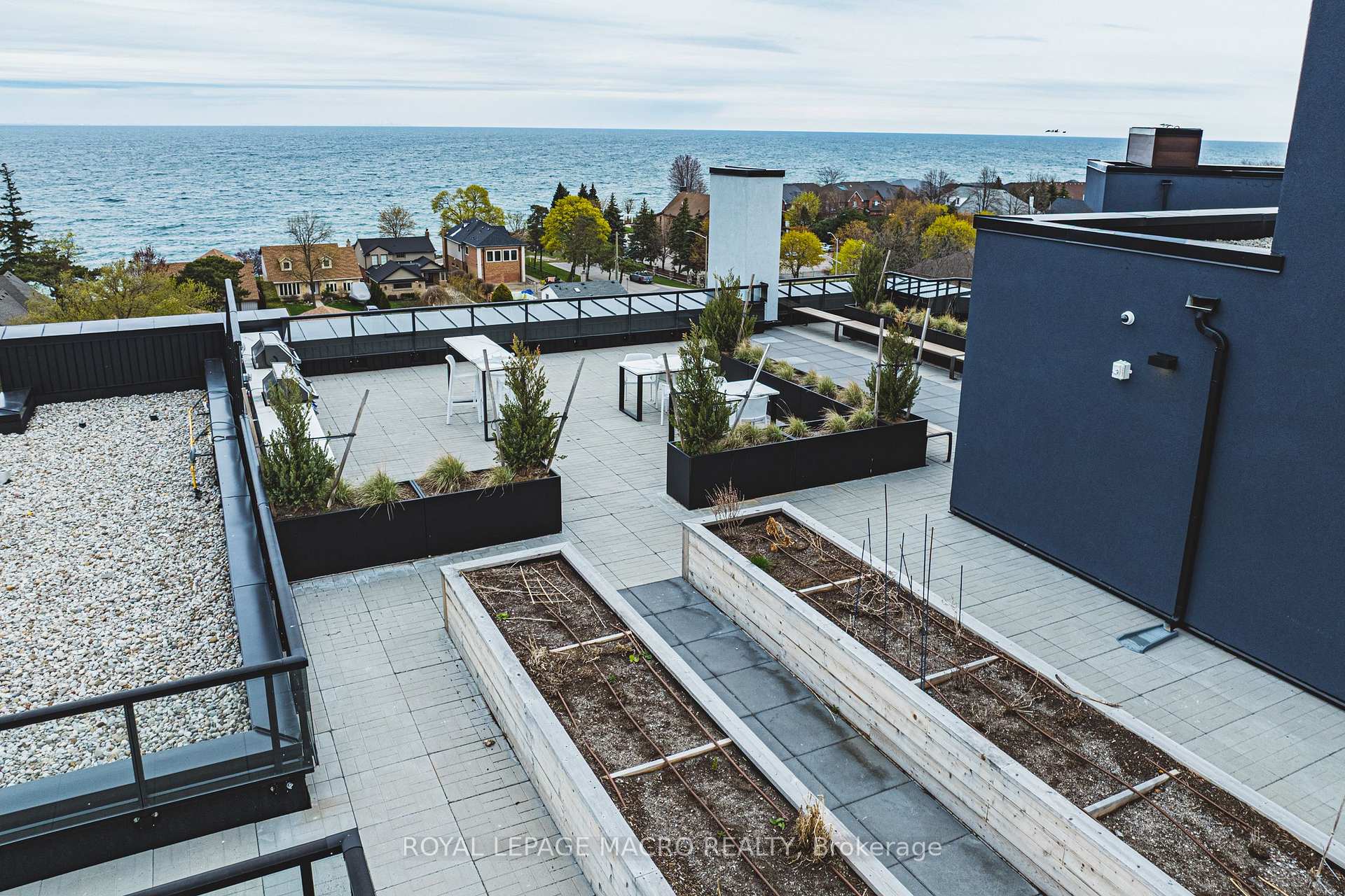 Photo 42 of Unit #210, 600 North Service Road, Hamilton, Lakeshore — HOMEH