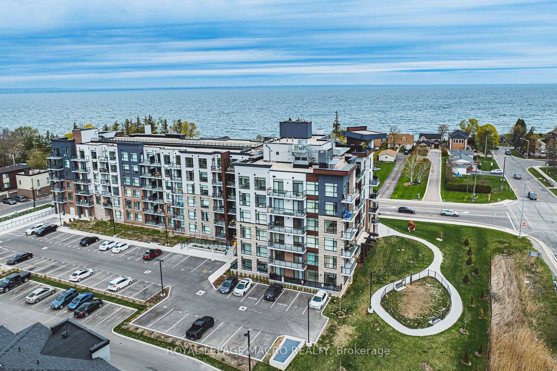 Photo 46 of Unit #210, 600 North Service Road, Hamilton, Lakeshore — HOMEH