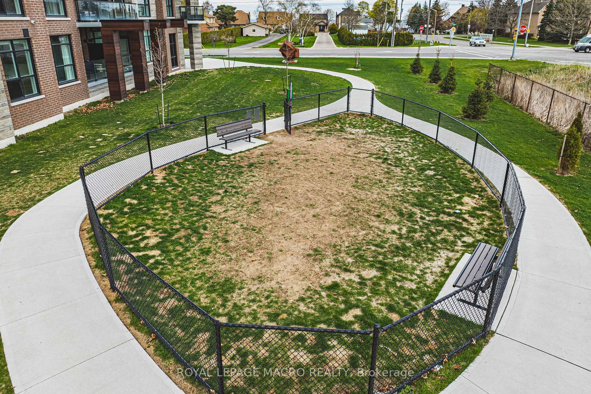 Photo 47 of Unit #210, 600 North Service Road, Hamilton, Lakeshore — HOMEH