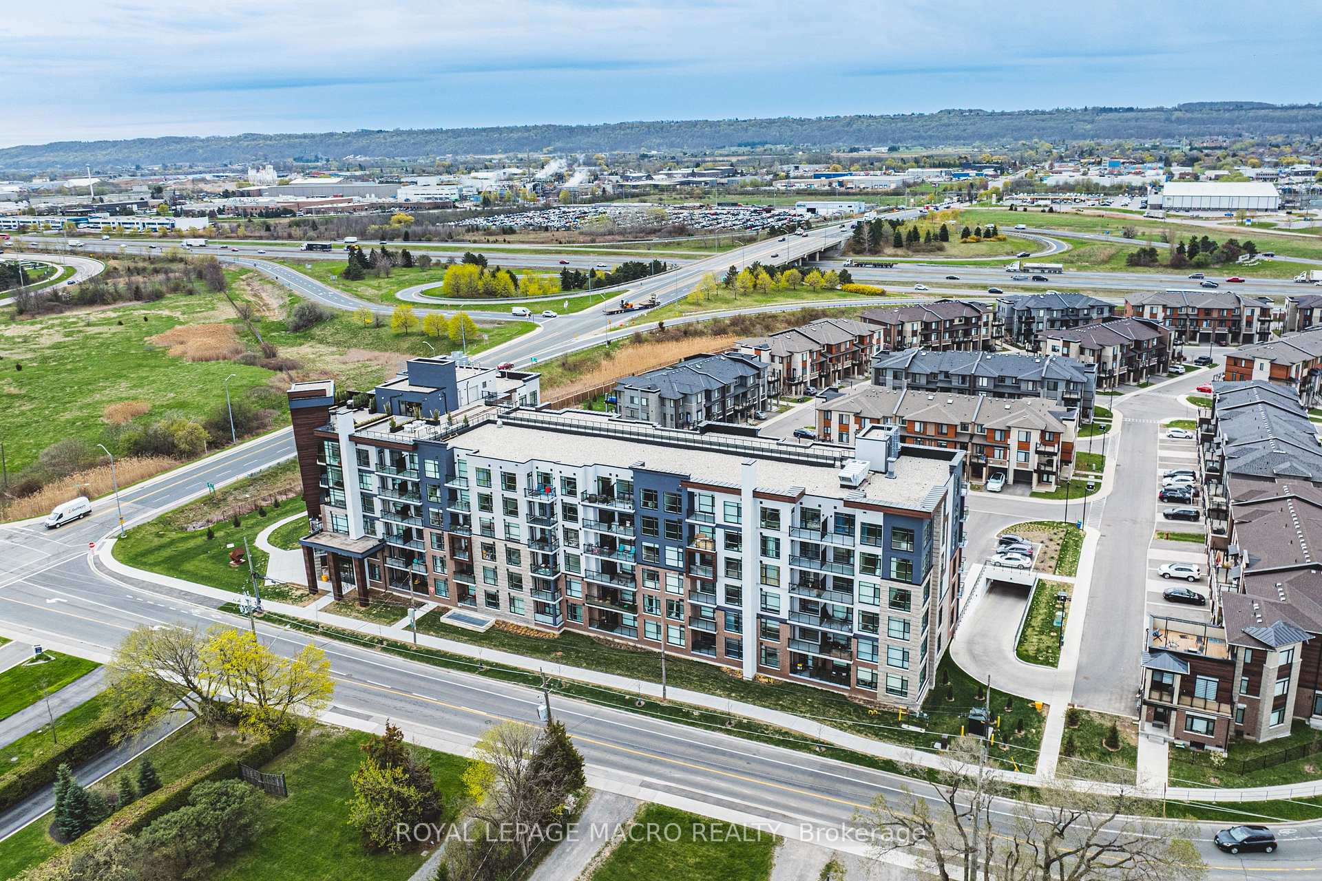 Photo 50 of Unit #210, 600 North Service Road, Hamilton, Lakeshore — HOMEH