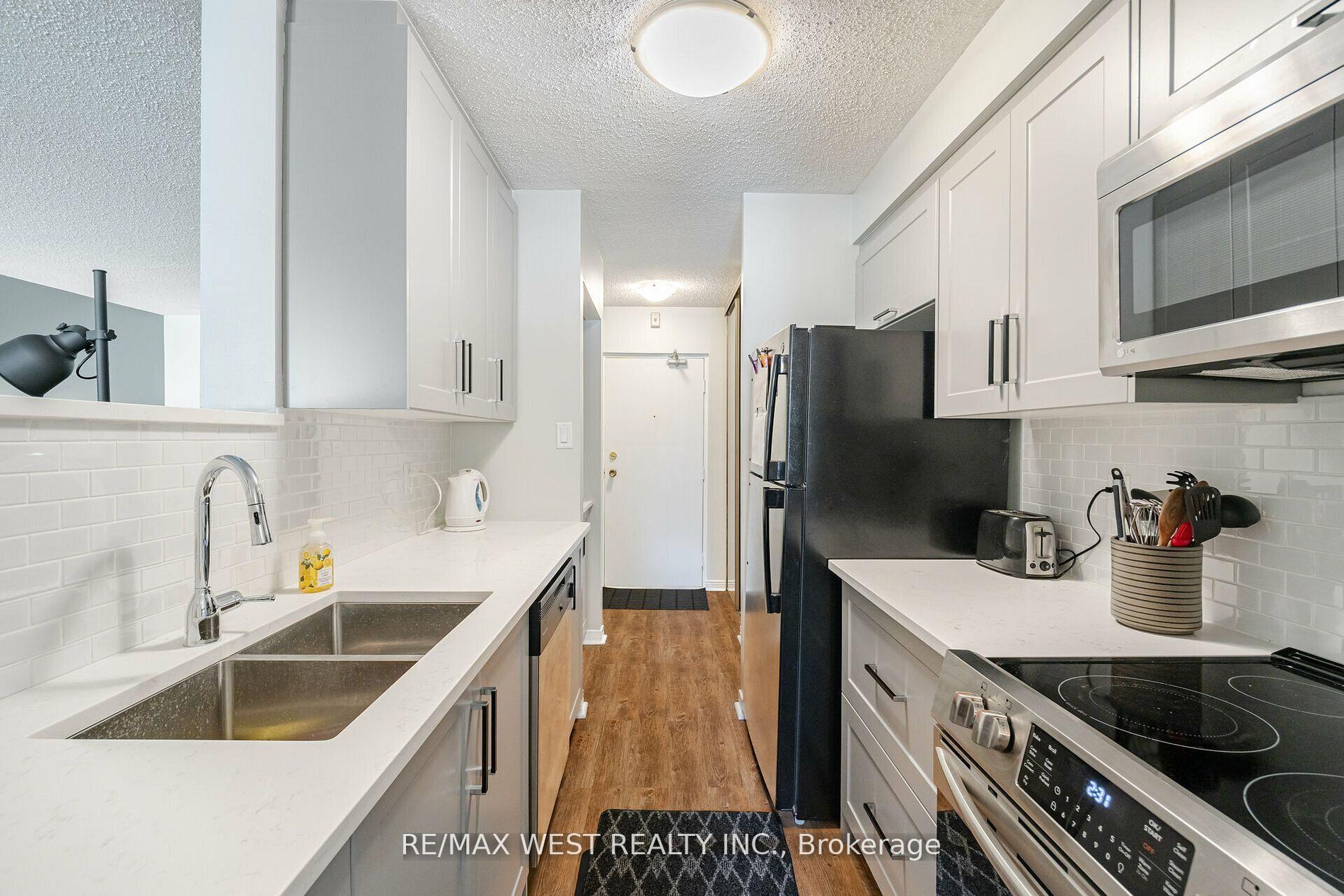 Photo 10 of Unit 209, 10 Ajax Street, Guelph, Junction/Onward Willow — HOMEH